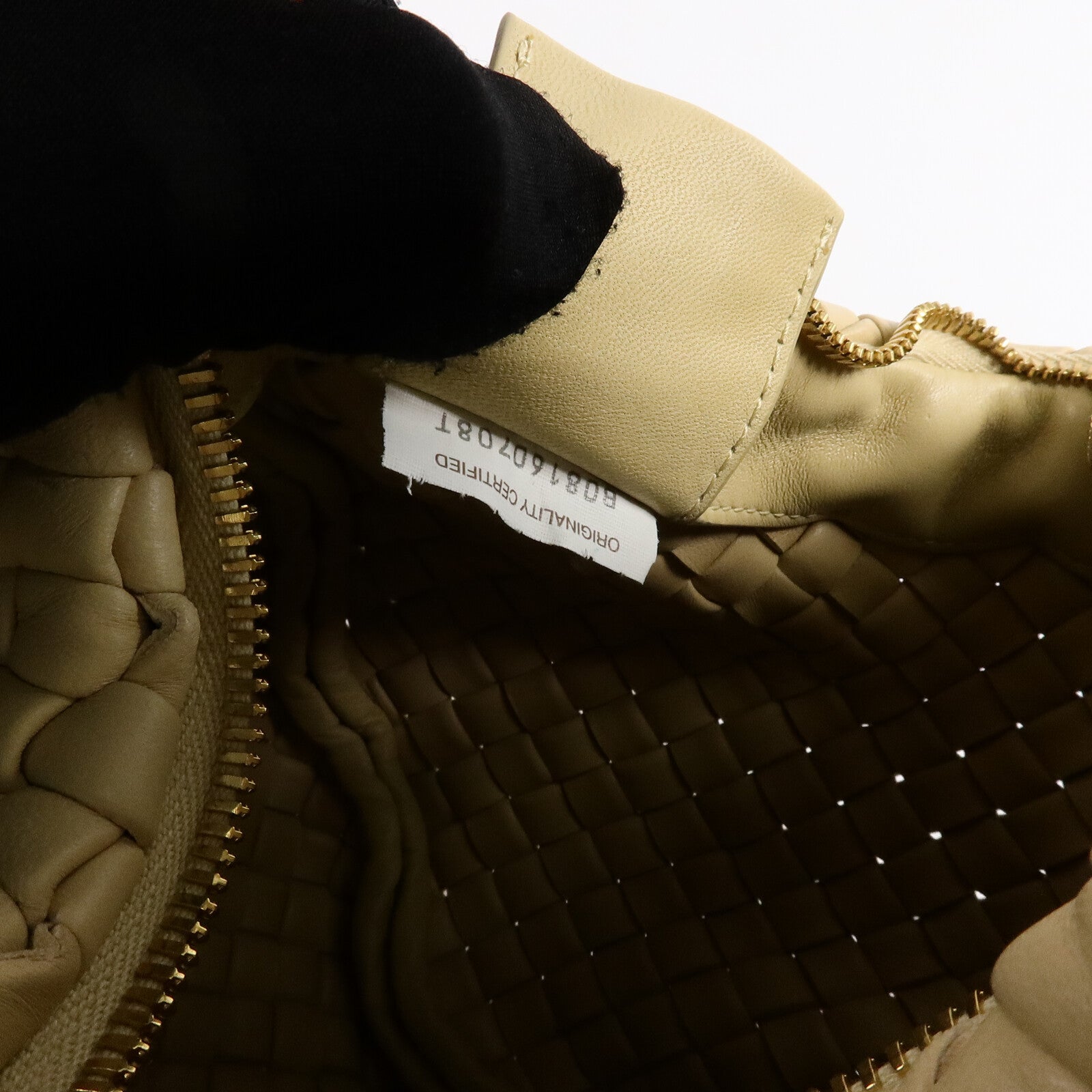 BOTTEGA VENETA 羊皮皮革Mini Padded Jodie手挽袋