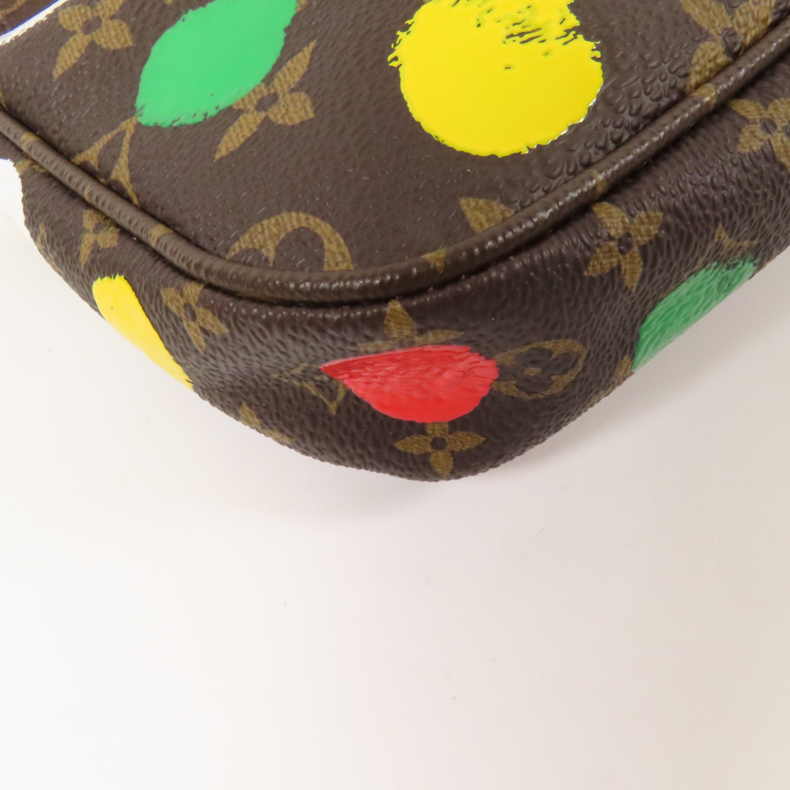 LOUIS VUITTON Monogram LV X YK Pochette金扣手挽肩背兩用袋