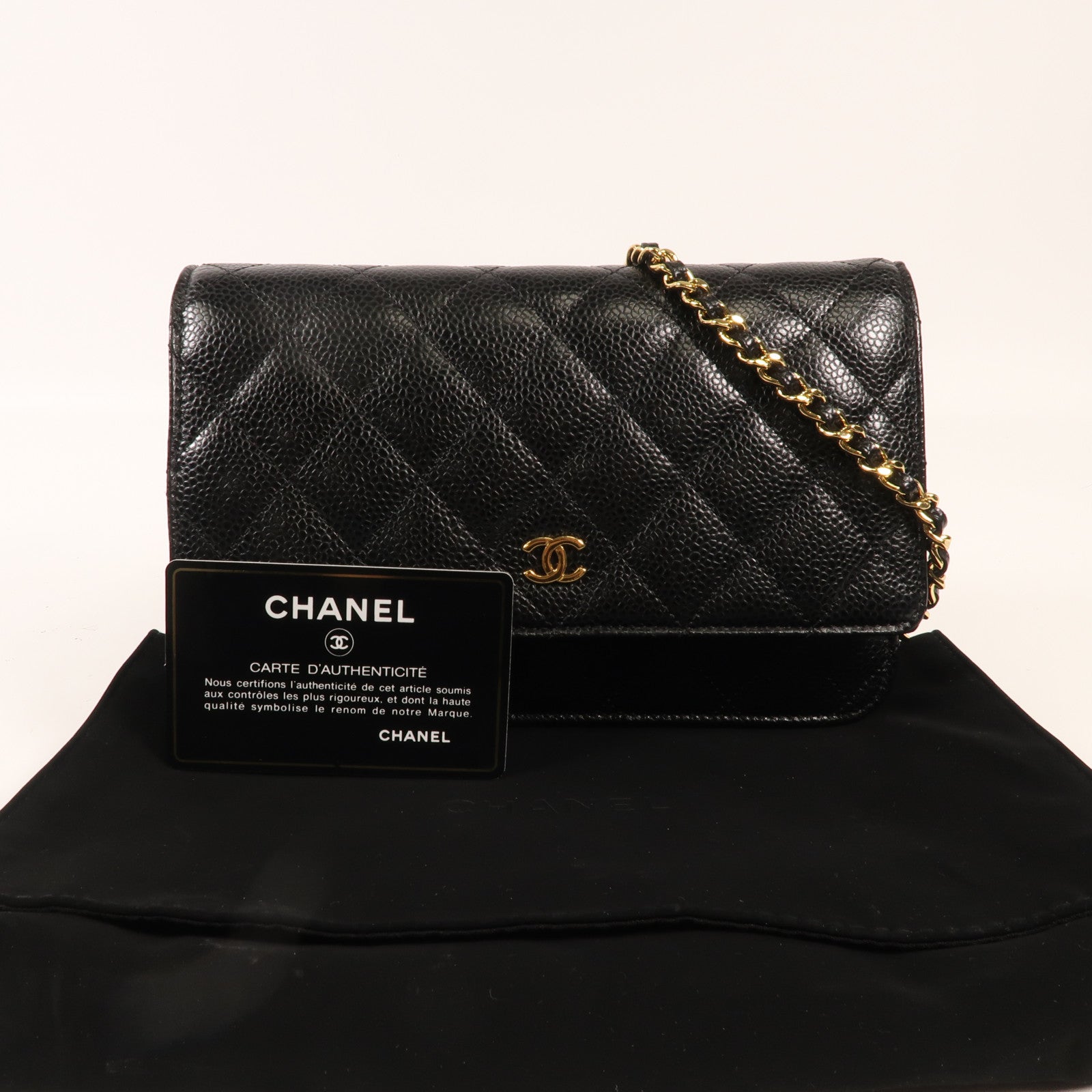 CHANEL 牛皮皮革WOC Wallet On Chain金扣鏈帶肩背袋