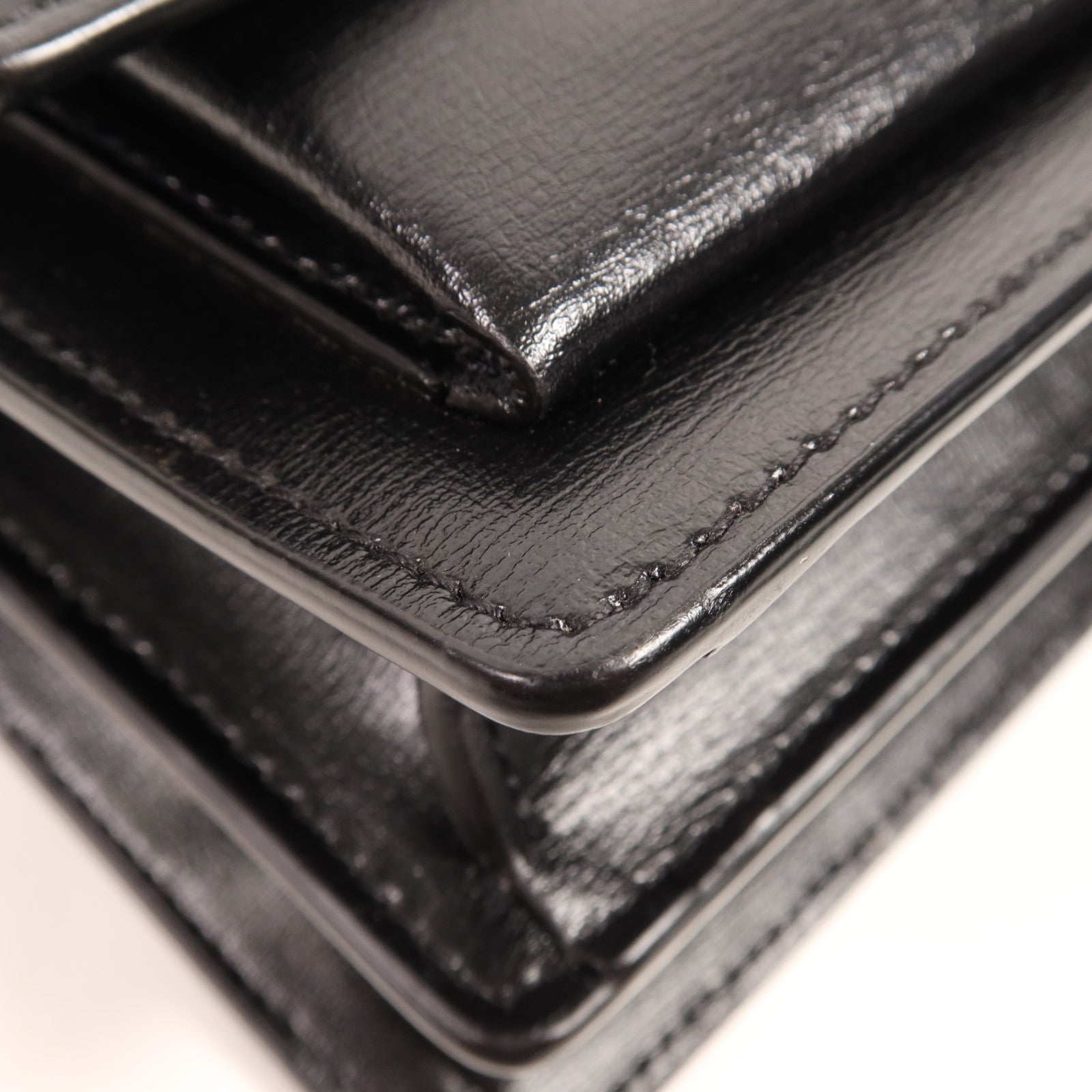 YVES SAINT LAURENT 牛皮皮革Sunset Medium鏈帶肩背袋