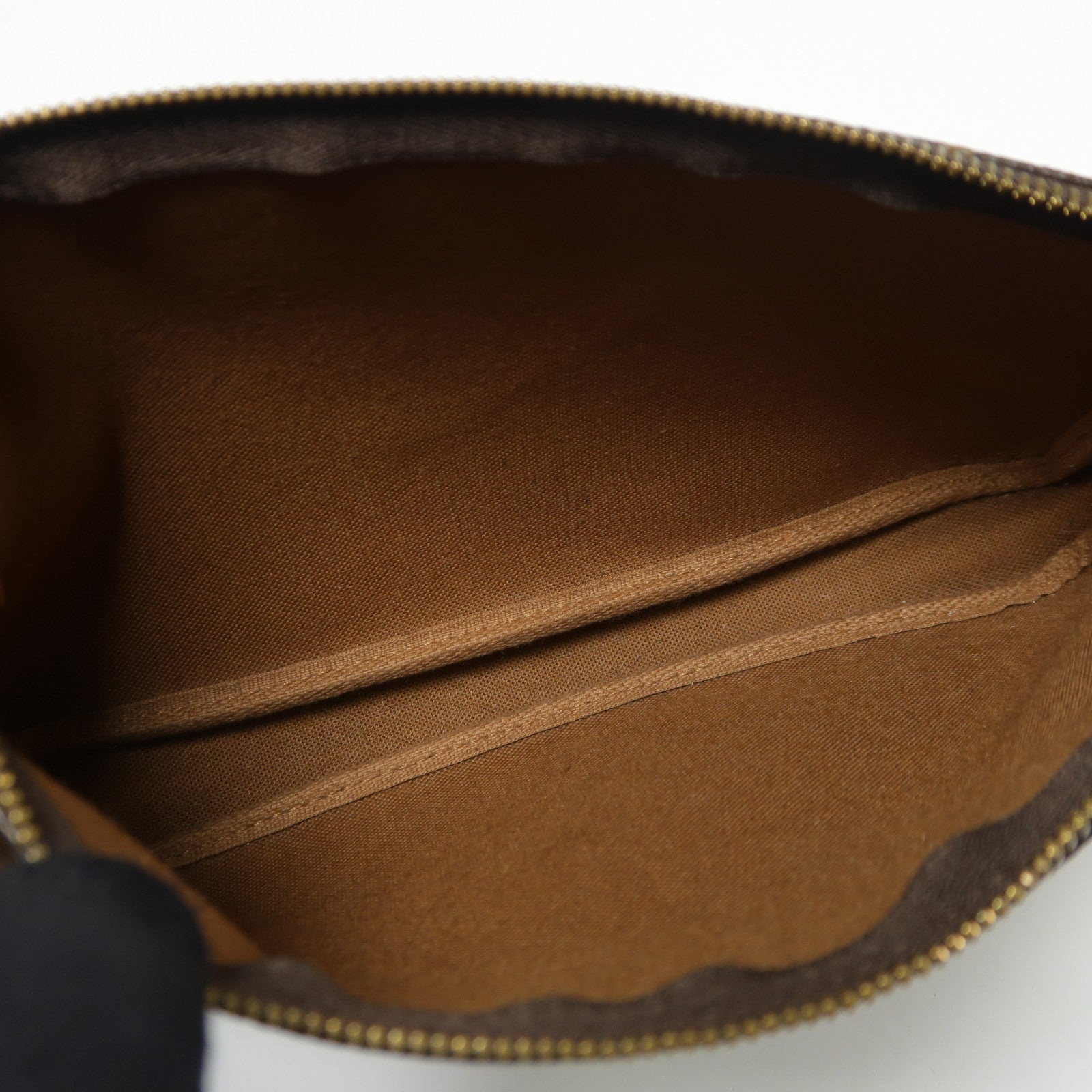 LOUIS VUITTON Monogram Pochette Accessoires金扣手拿包