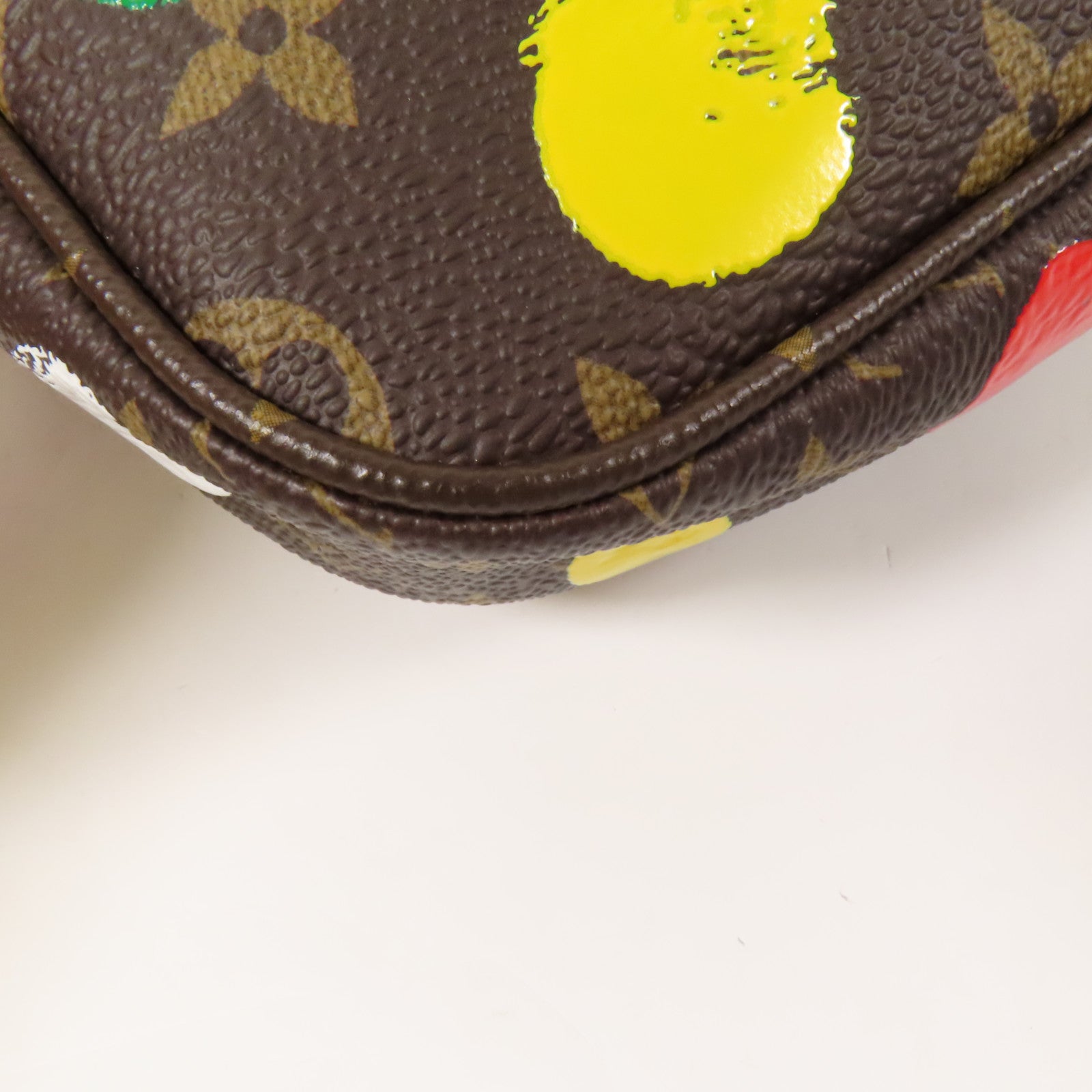 LOUIS VUITTON Monogram LV X YK Pochette金扣手挽肩背兩用袋