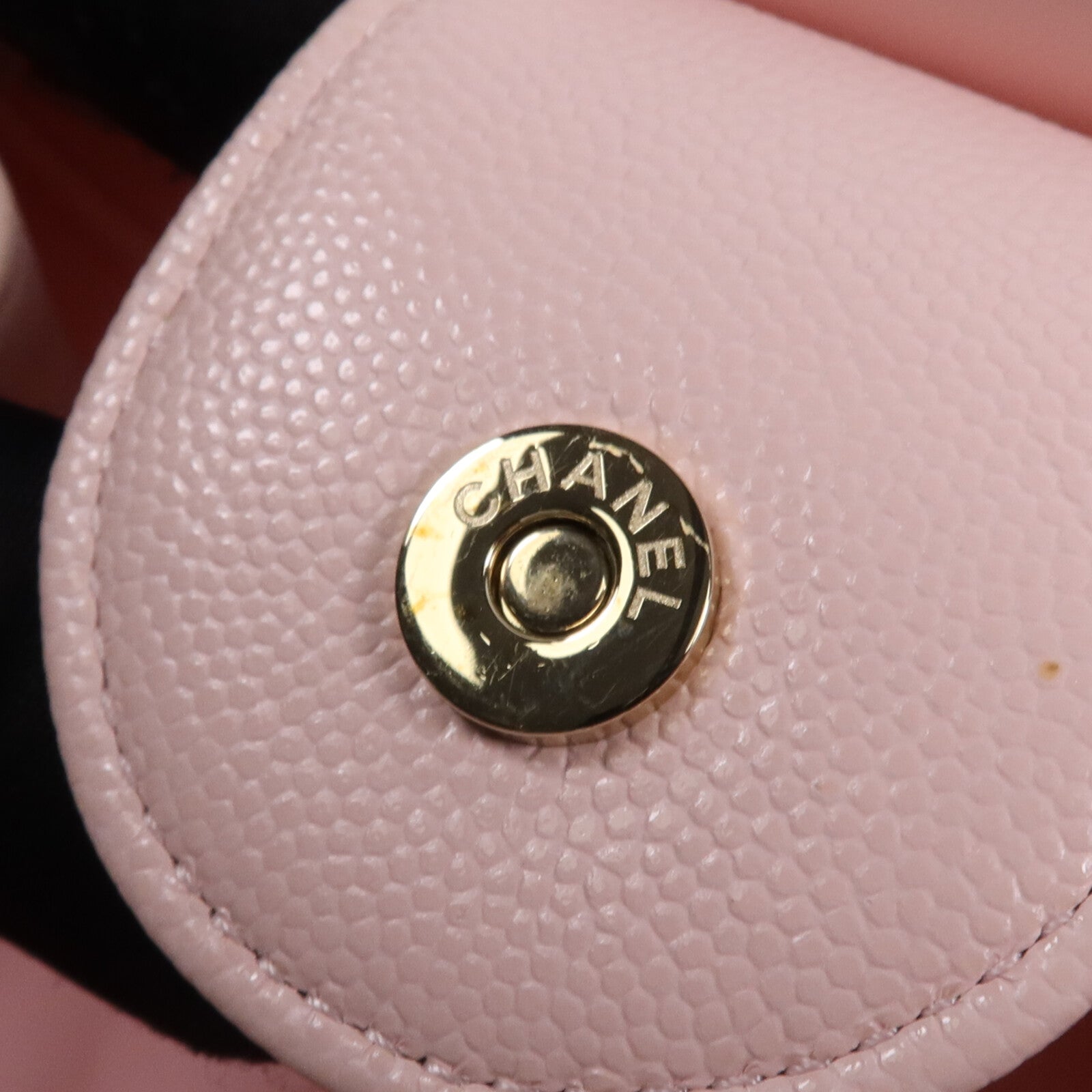 CHANEL 牛皮皮革Shoulder Bag金扣鏈帶肩背袋