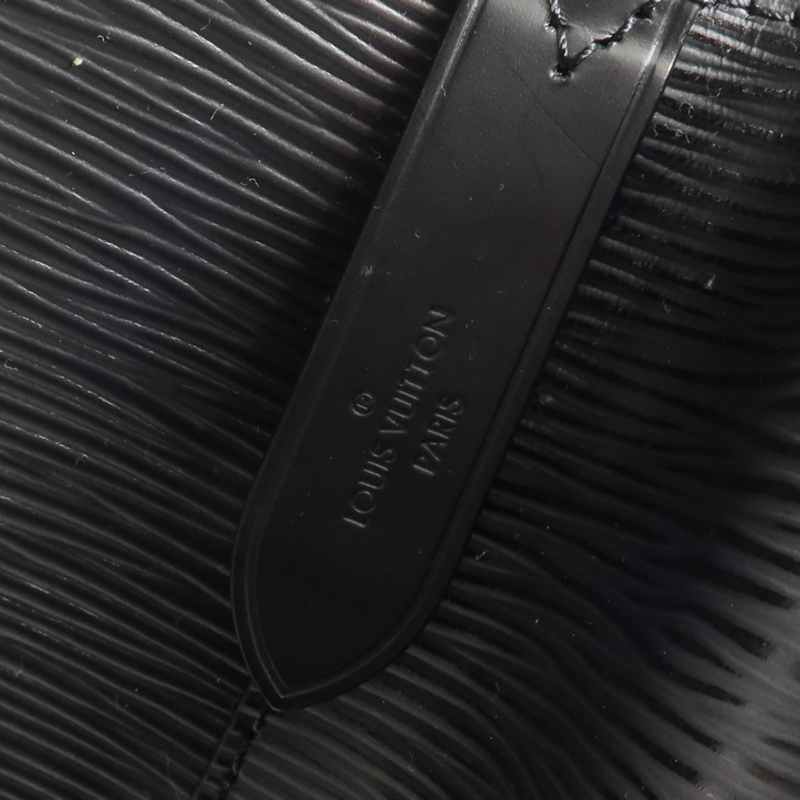 LOUIS VUITTON Epi Neo Noe MM銀扣手挽肩背兩用袋