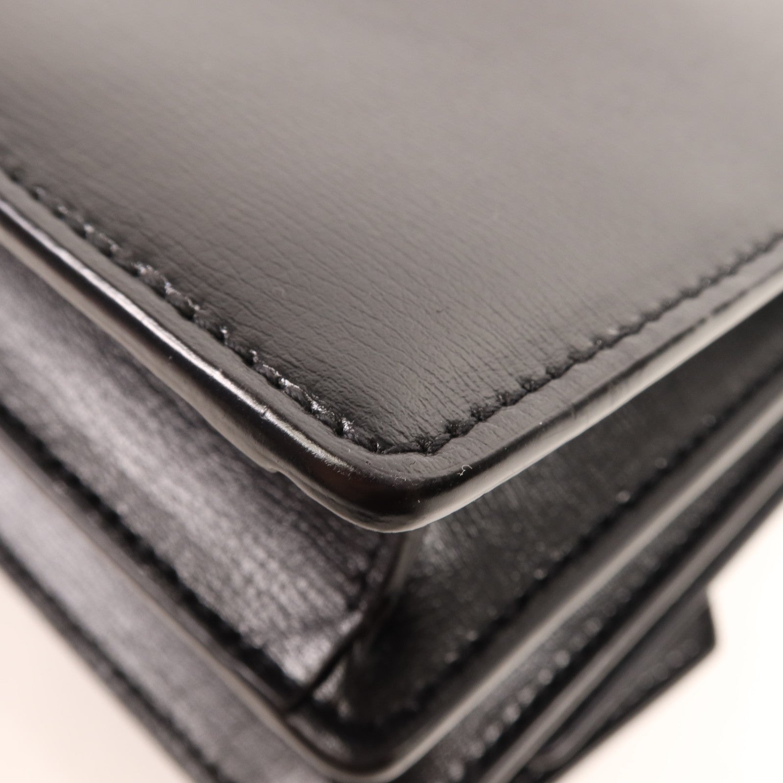 YVES SAINT LAURENT 牛皮皮革Sunset Medium鏈帶肩背袋