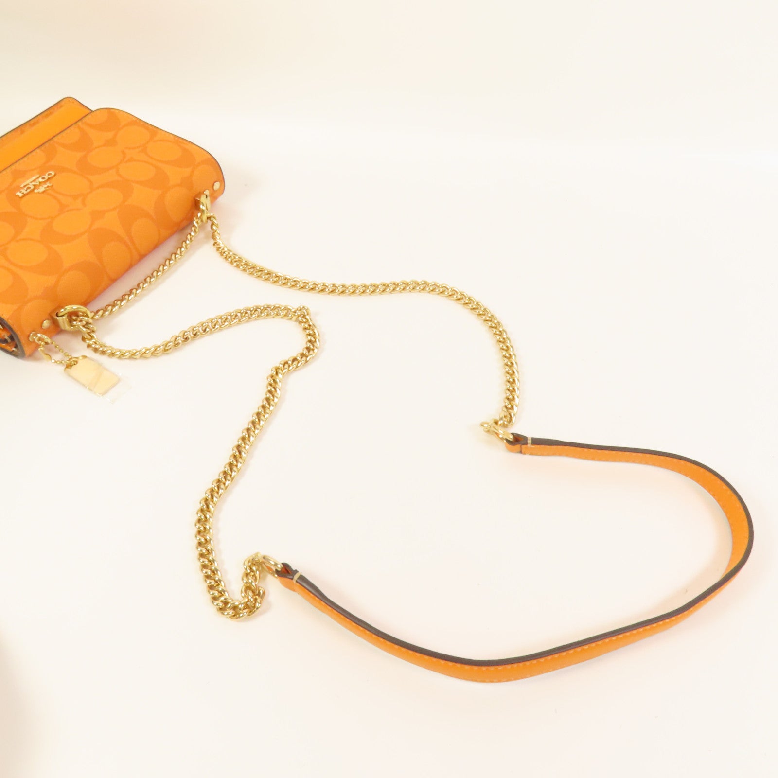 COACH 塗層帆布Mini Klare肩背袋