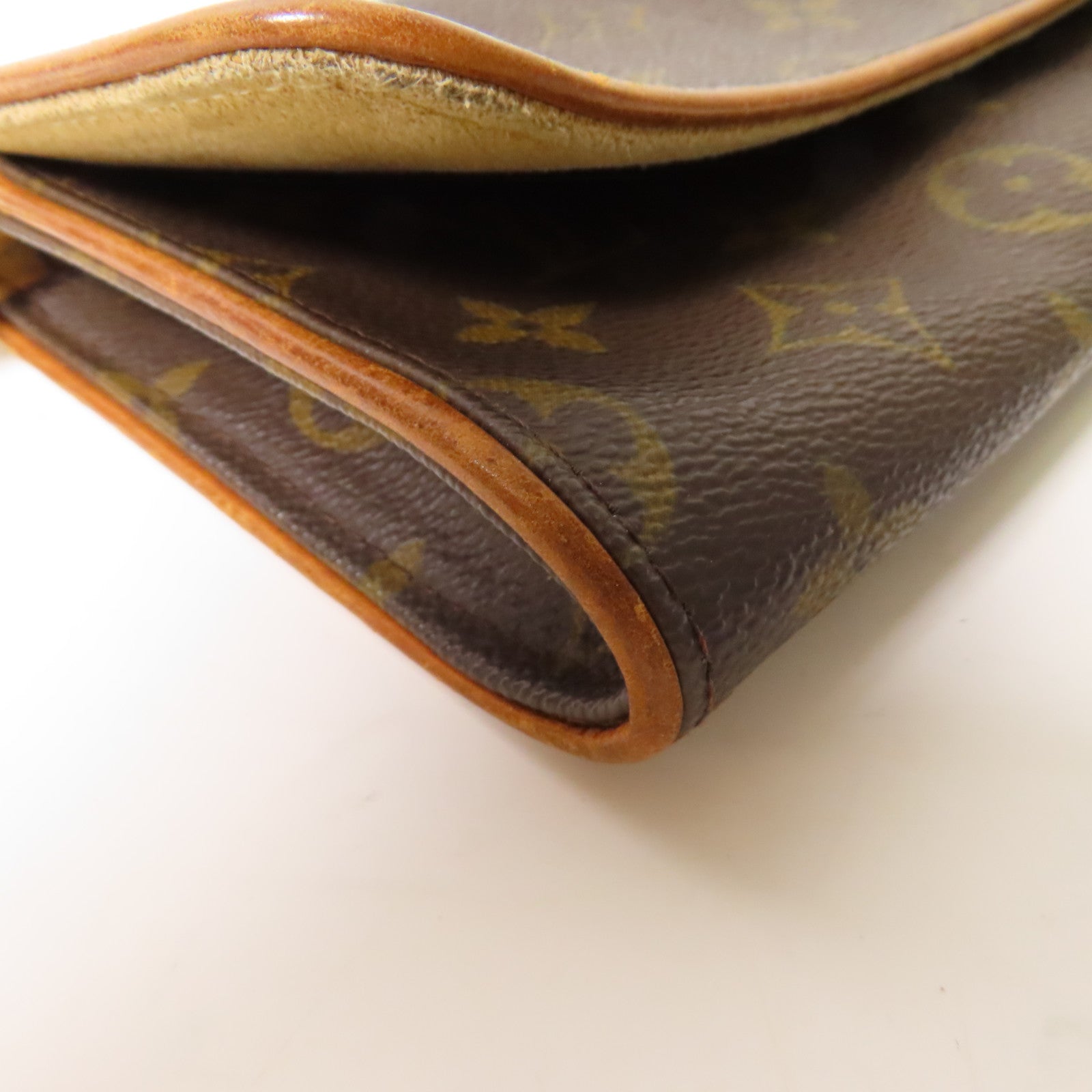 LOUIS VUITTON Monogram Pochette Twin GM金扣肩背袋啡色