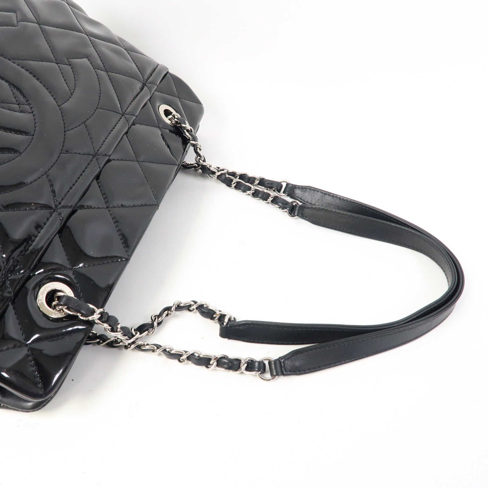 CHANEL 菱格漆皮皮革Chain Shoulder Bag銀扣鏈帶肩背袋黑色