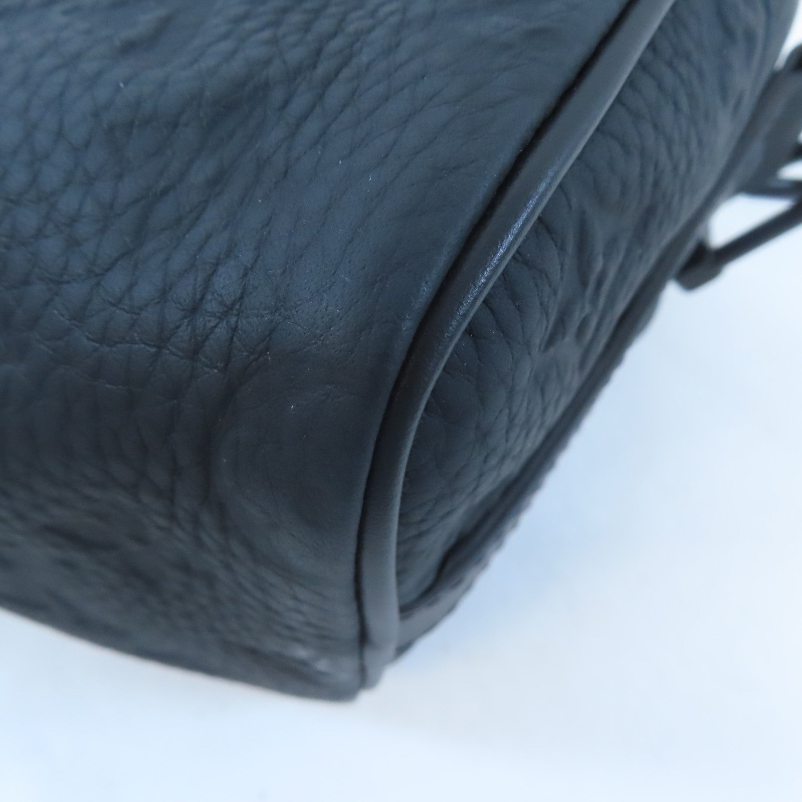 LOUIS VUITTON Monogram Taurillon Keepall Bandoliere 25手挽肩背兩用袋黑色