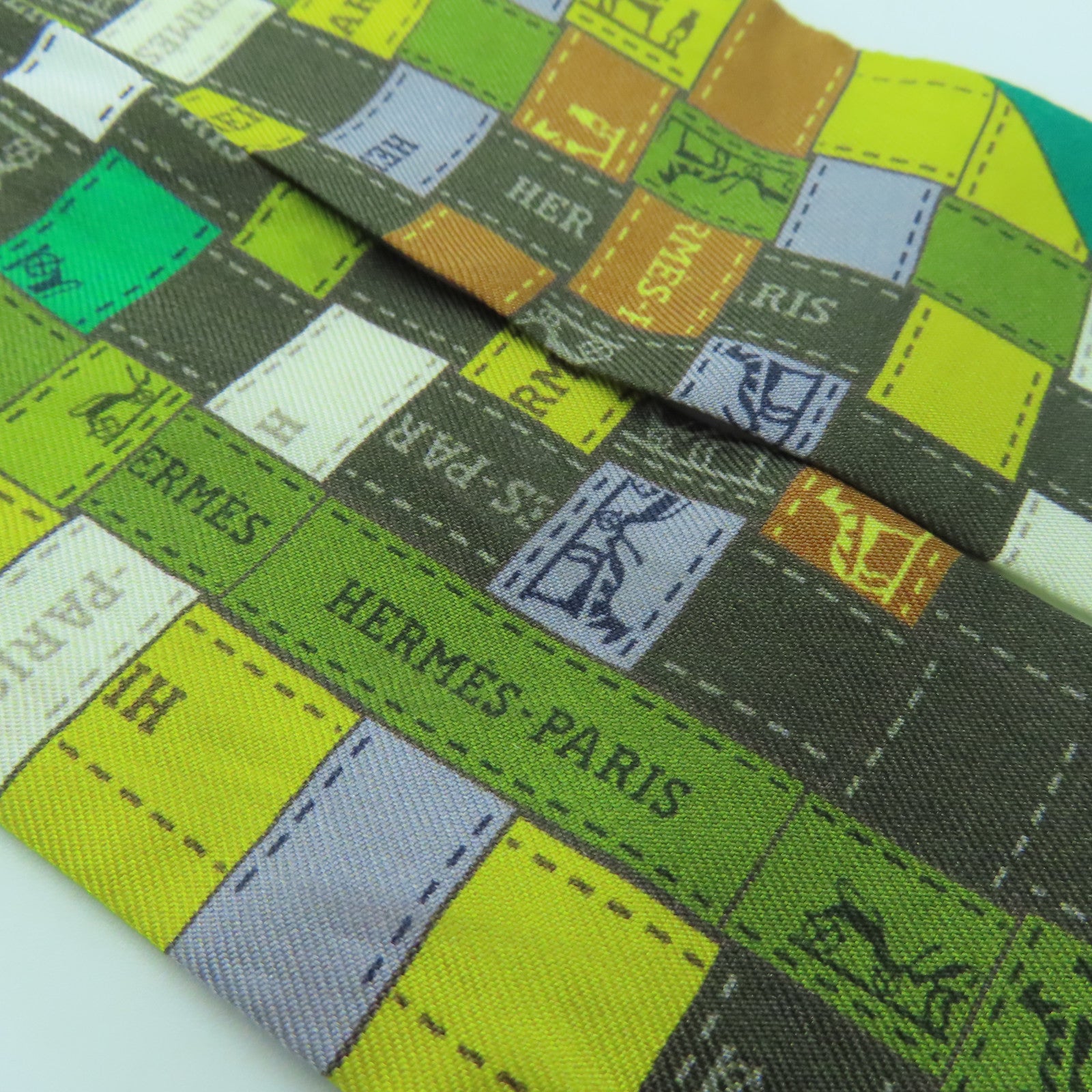 HERMES 絲質Twilly絲巾