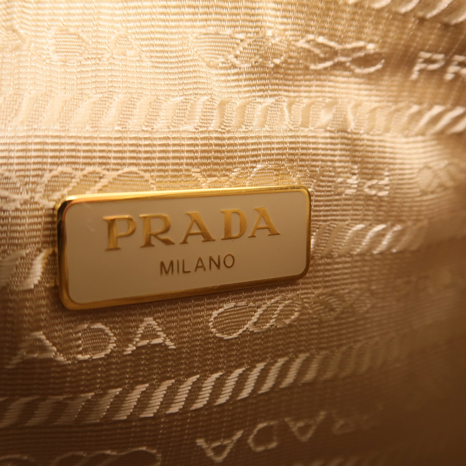 PRADA Raffia Re-Edition 2025金扣手挽肩背兩用袋