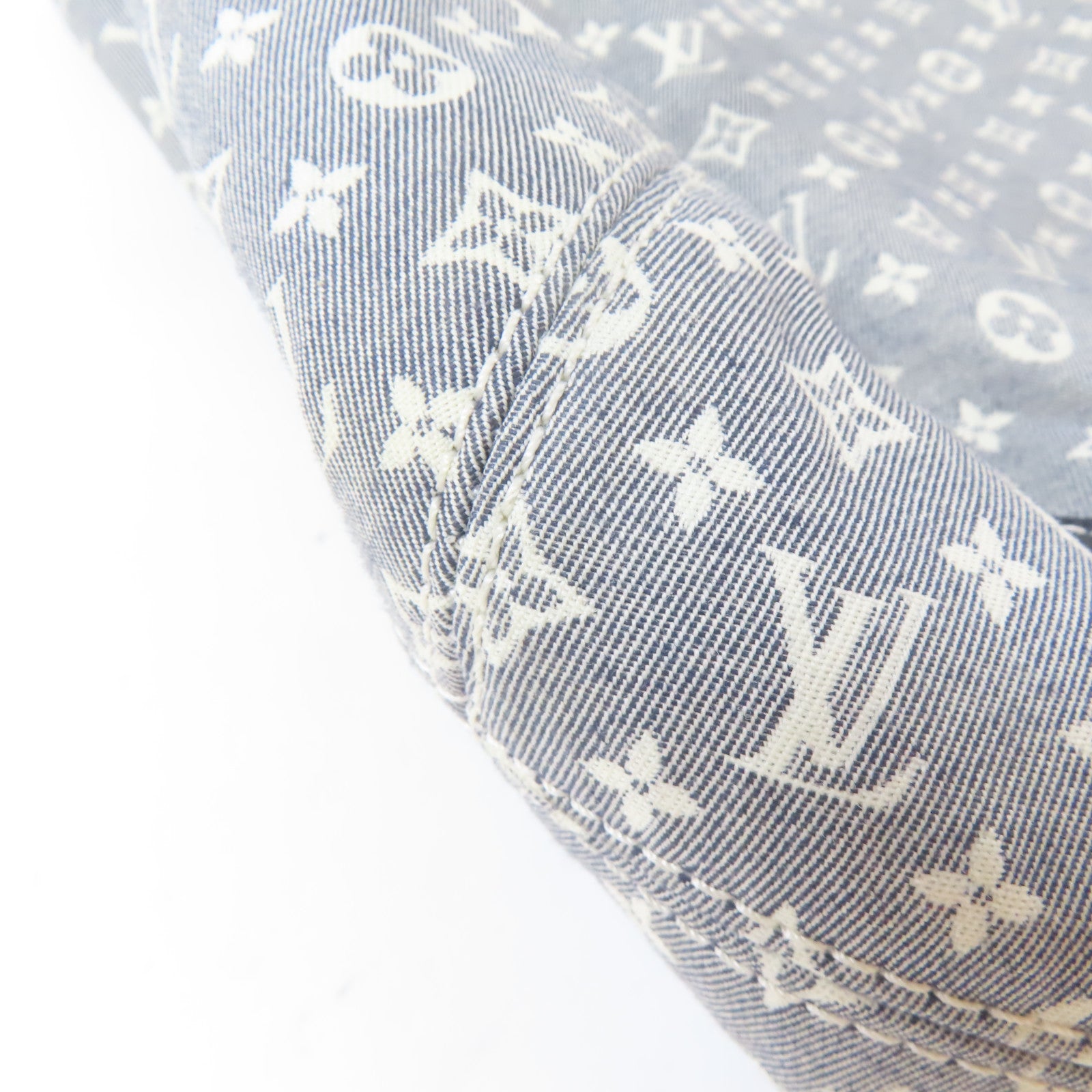 LOUIS VUITTON Monogram Idylle Mini Romance金扣肩背袋灰色