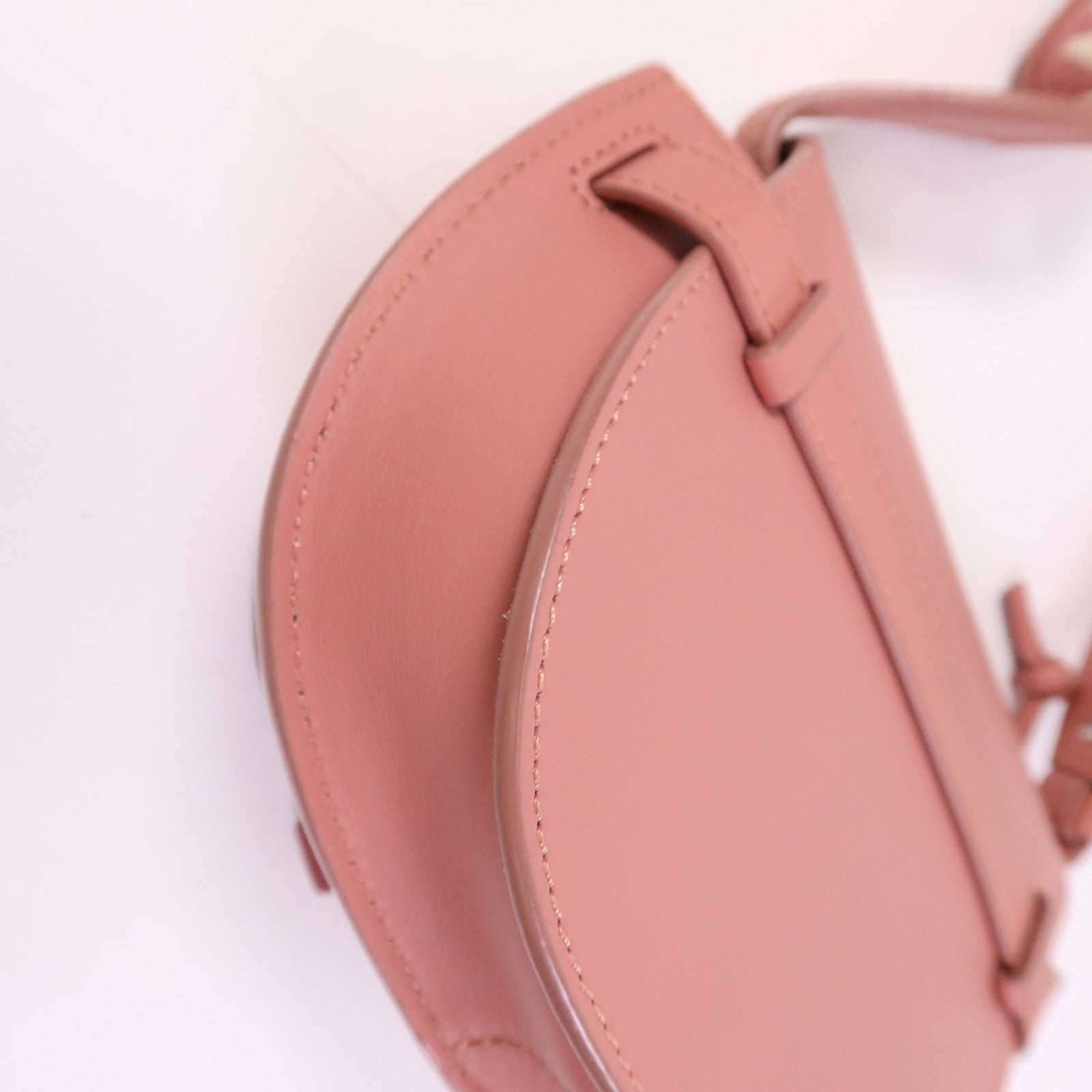 LOEWE 牛皮皮革Mini Gate Dual銀扣肩背袋