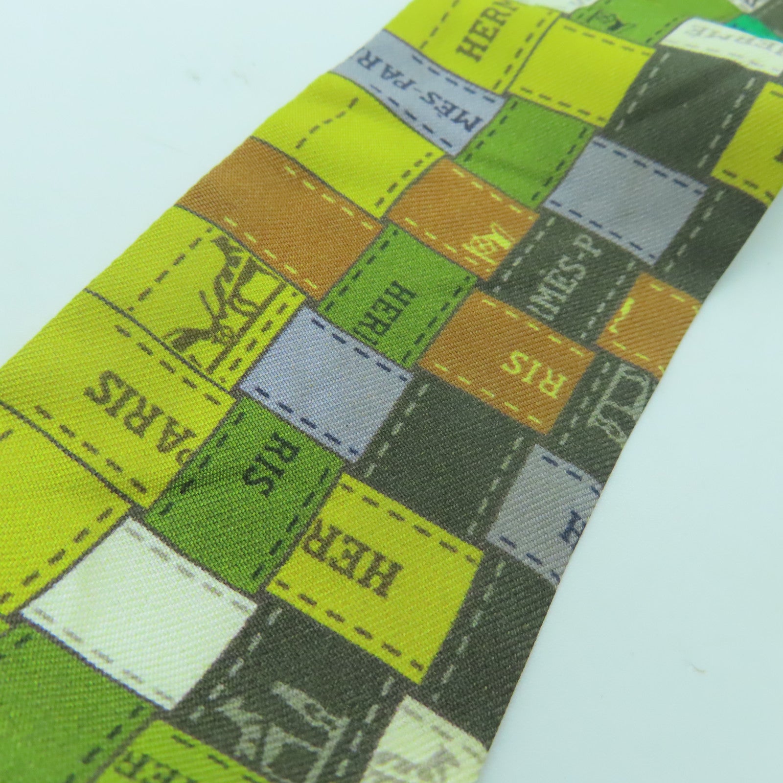 HERMES 絲質Twilly絲巾