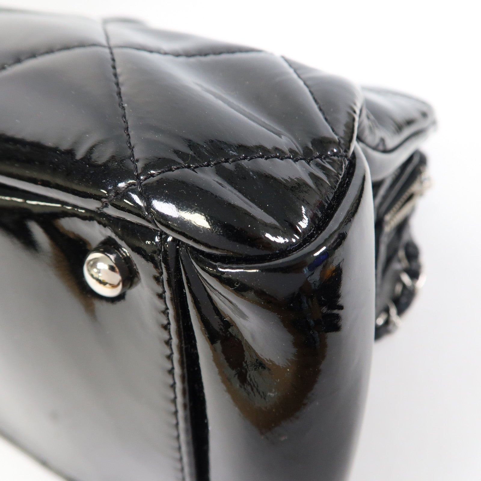 CHANEL 菱格漆皮皮革Chain Shoulder Bag銀扣鏈帶肩背袋黑色