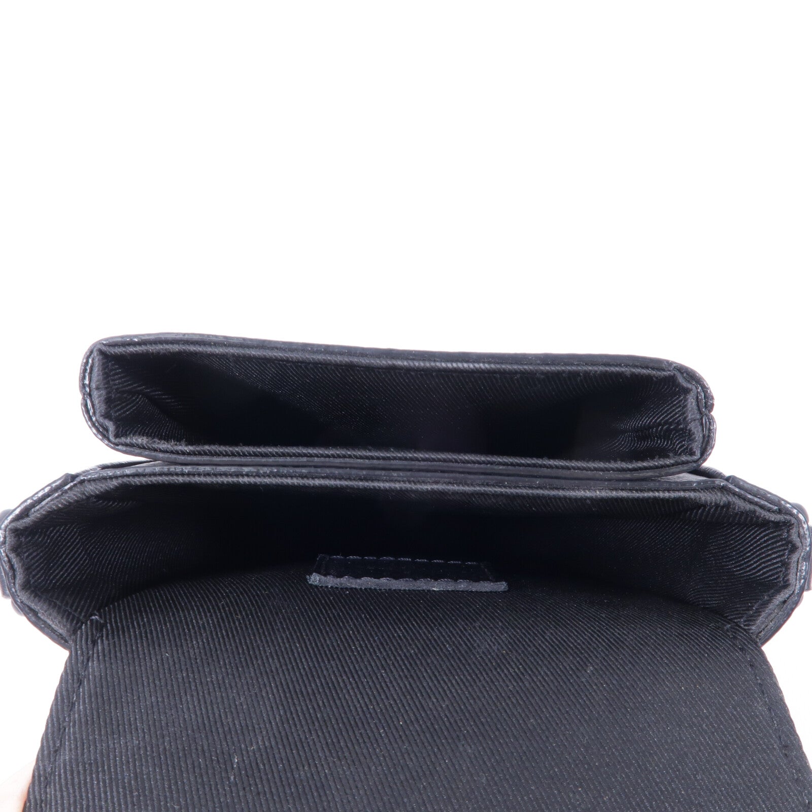 LOUIS VUITTON Monogram Eclipse S-Lock Vertical肩背袋