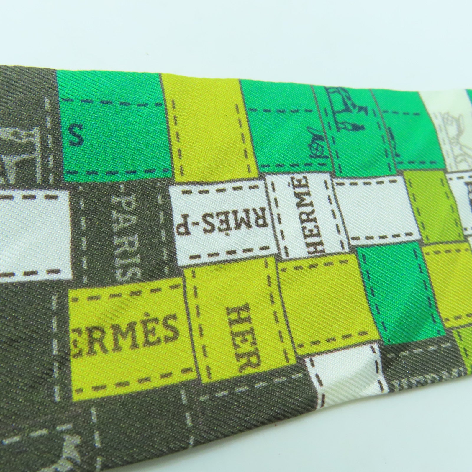 HERMES 絲質Twilly絲巾