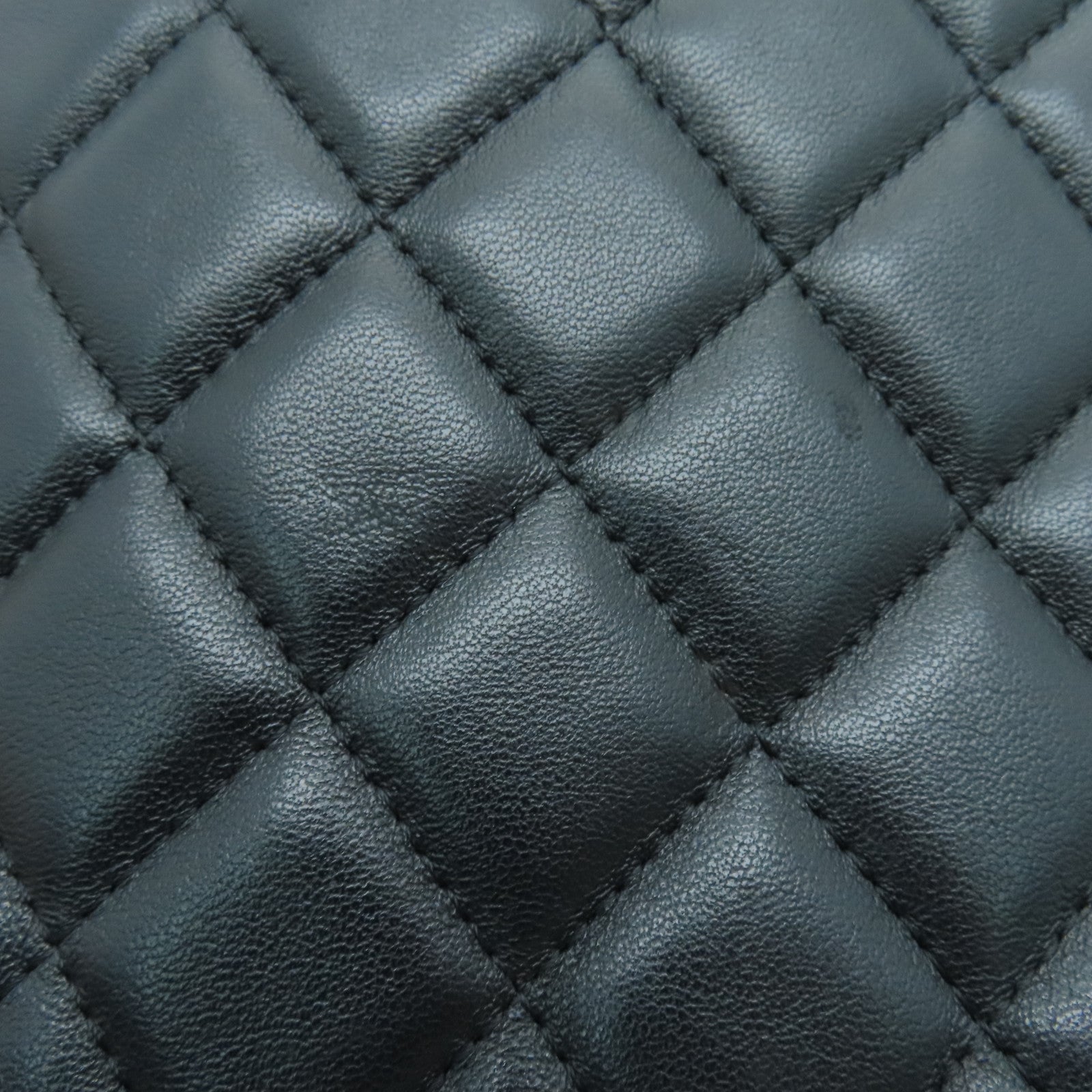 CHANEL rhombus sheepskin leather Clutch Bag gold buckle clutch bag black