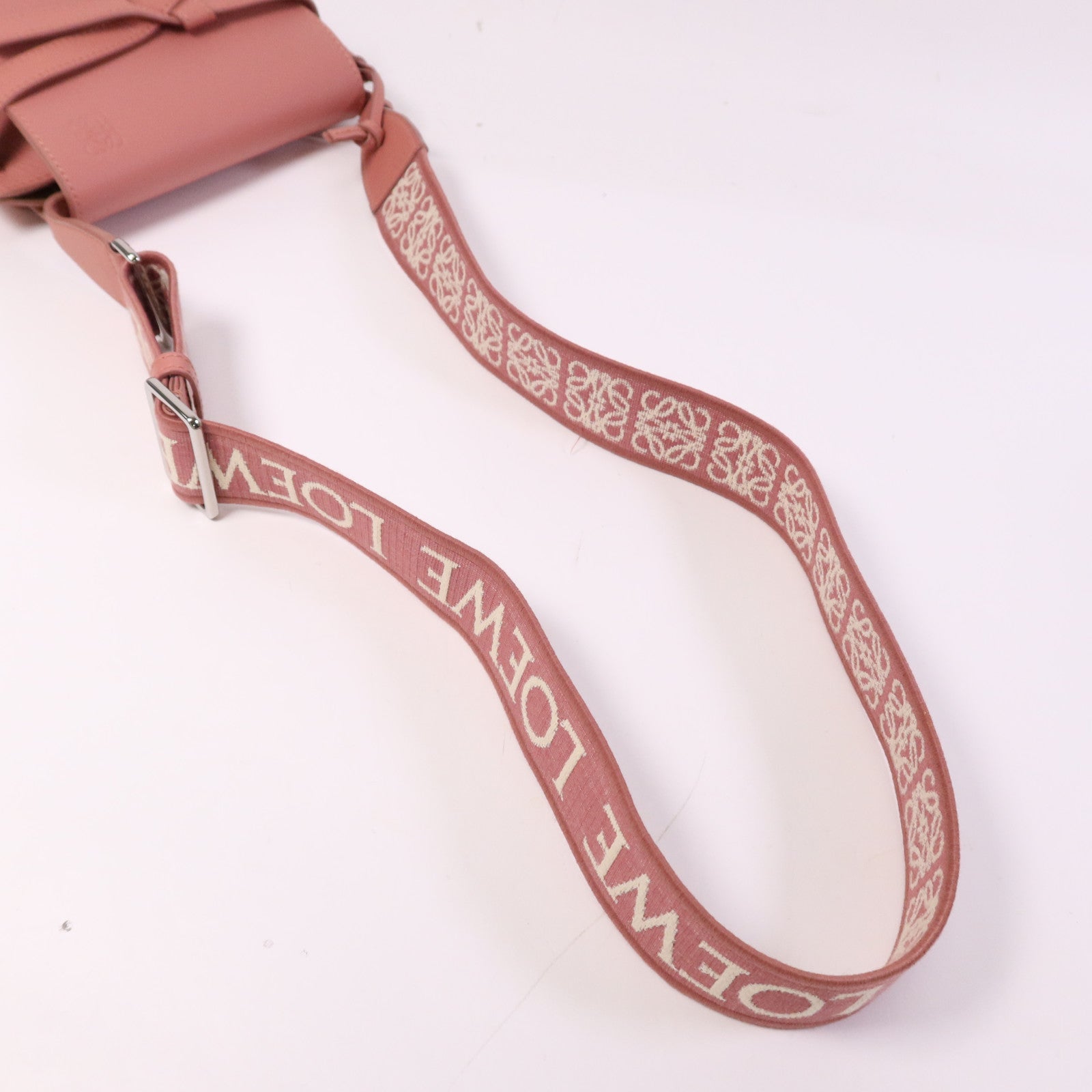 LOEWE 牛皮皮革Mini Gate Dual銀扣肩背袋
