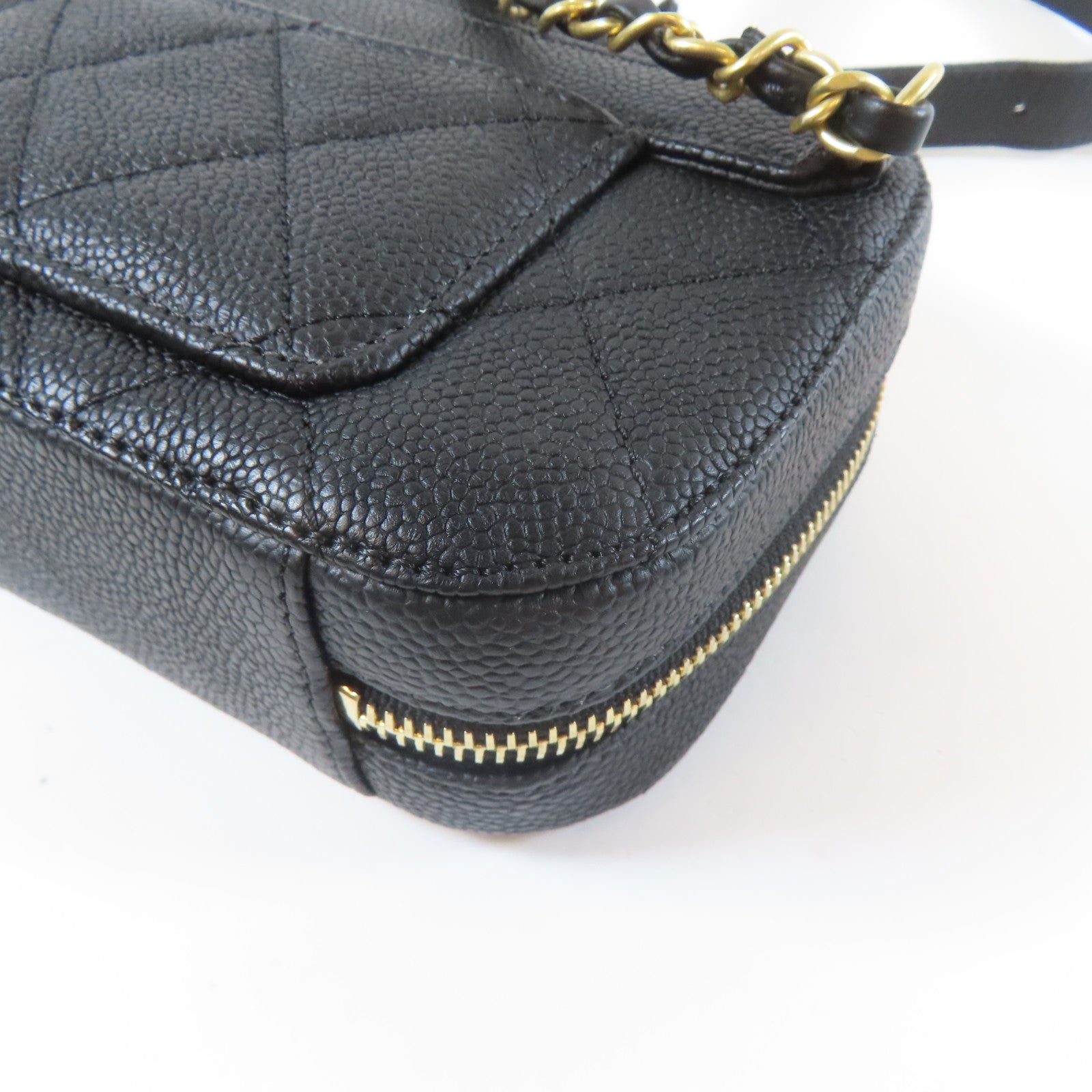 CHANEL 菱格Caviar皮革Waist Bag金扣腰包黑色