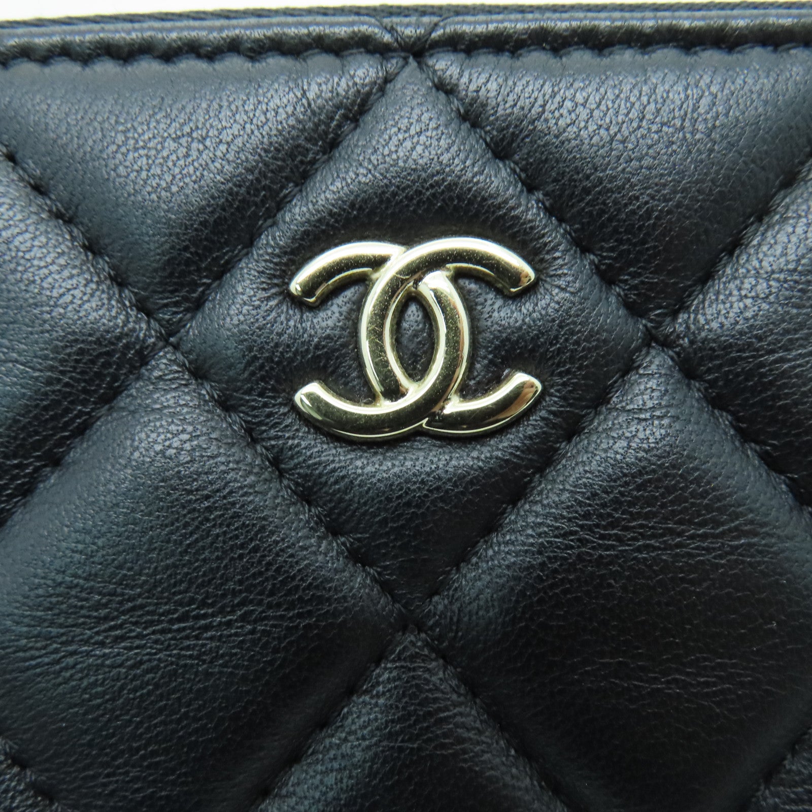 CHANEL rhombus sheepskin leather Clutch Bag gold buckle clutch bag black