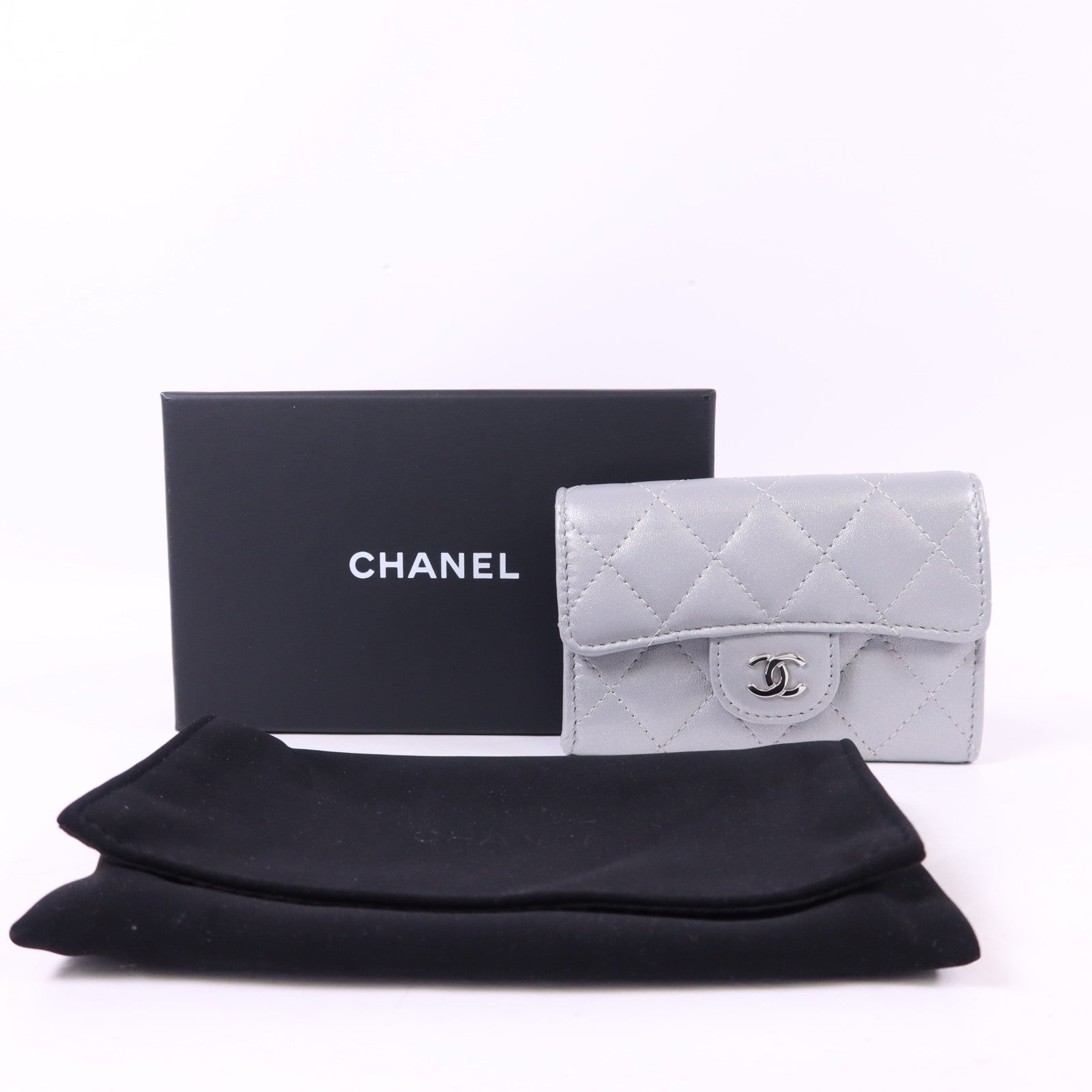 CHANEL 牛皮皮革Card Case銀扣卡片套