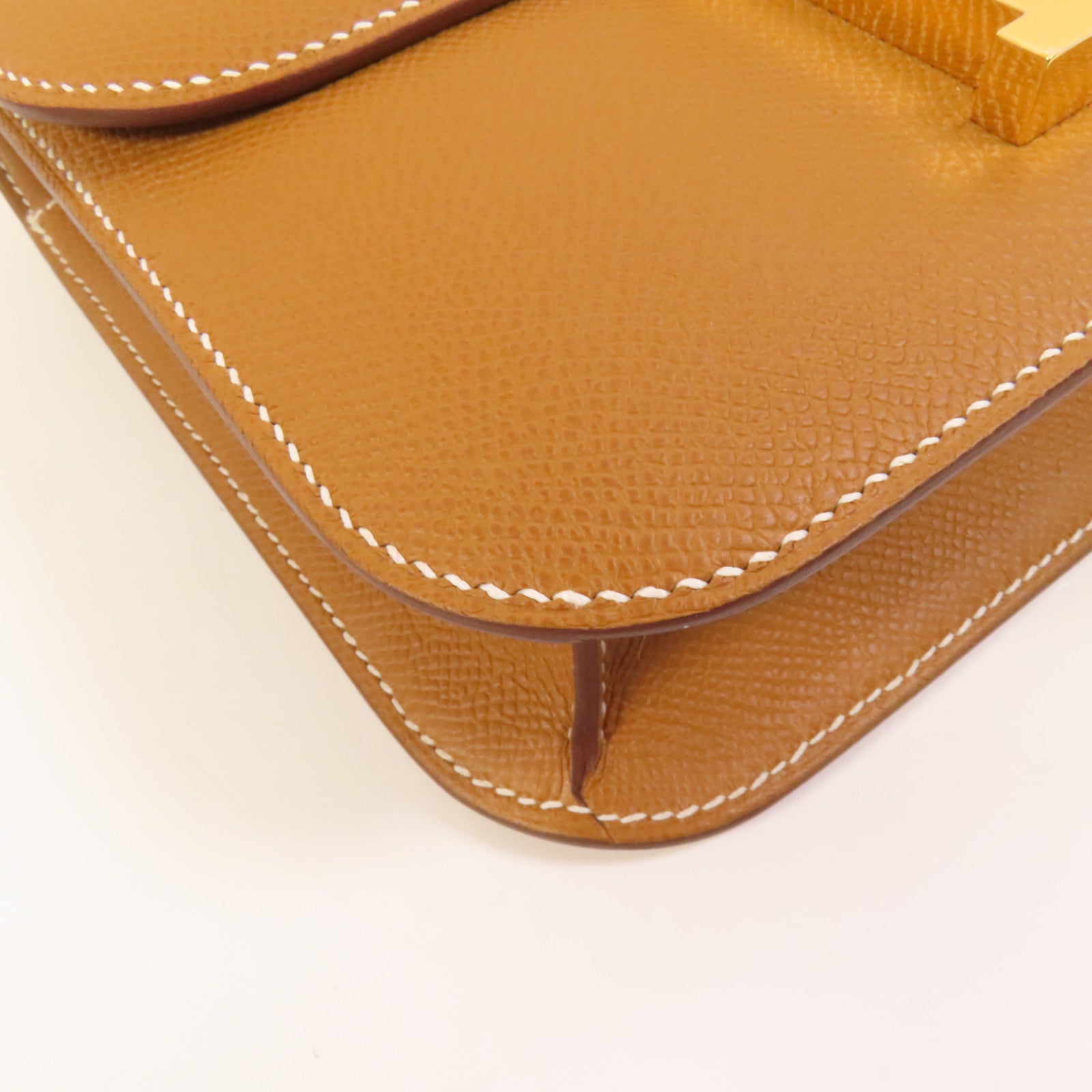 HERMES Epsom皮革Constance 24金扣肩背袋Gold