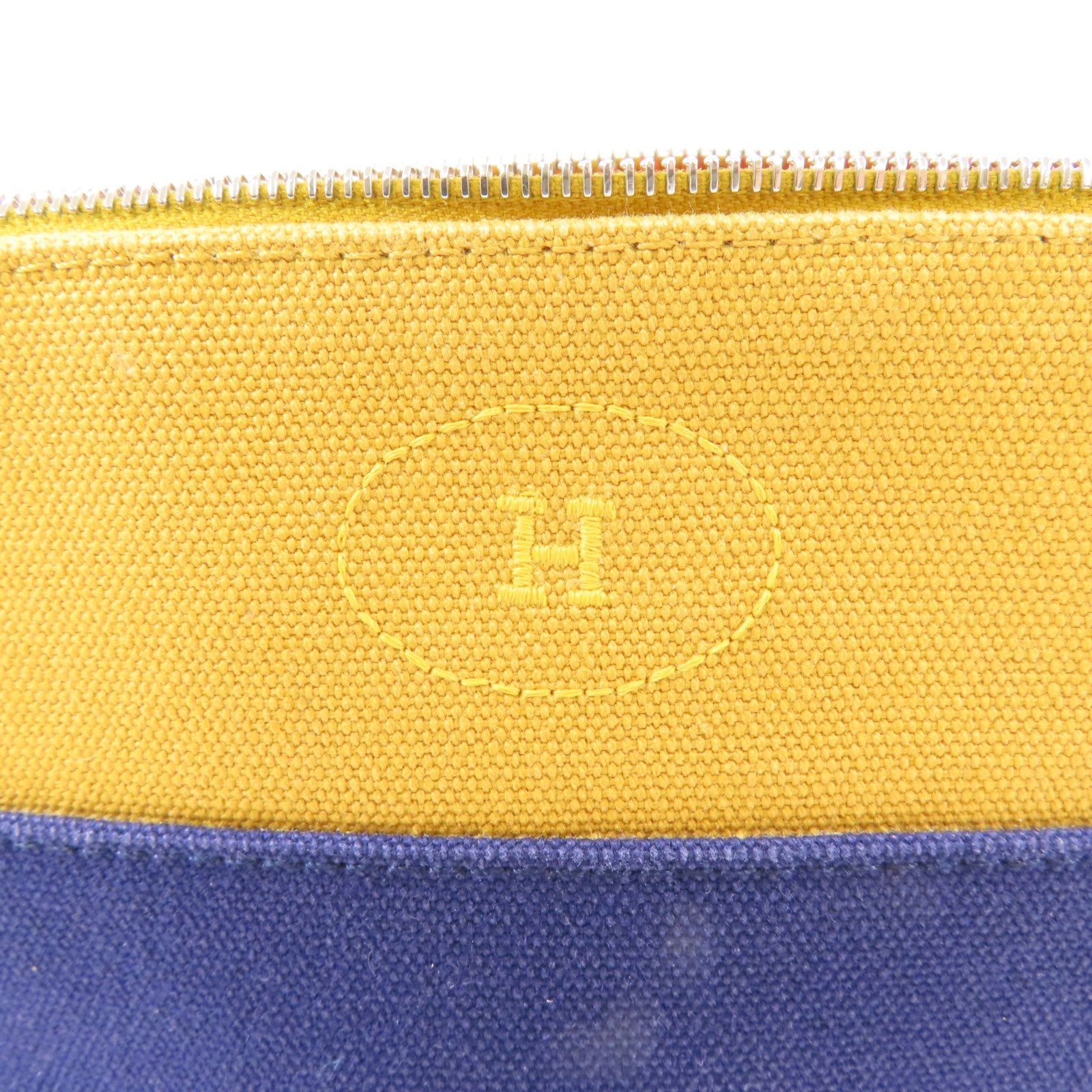 HERMES 帆布Bolide Pouch銀扣手拿包
