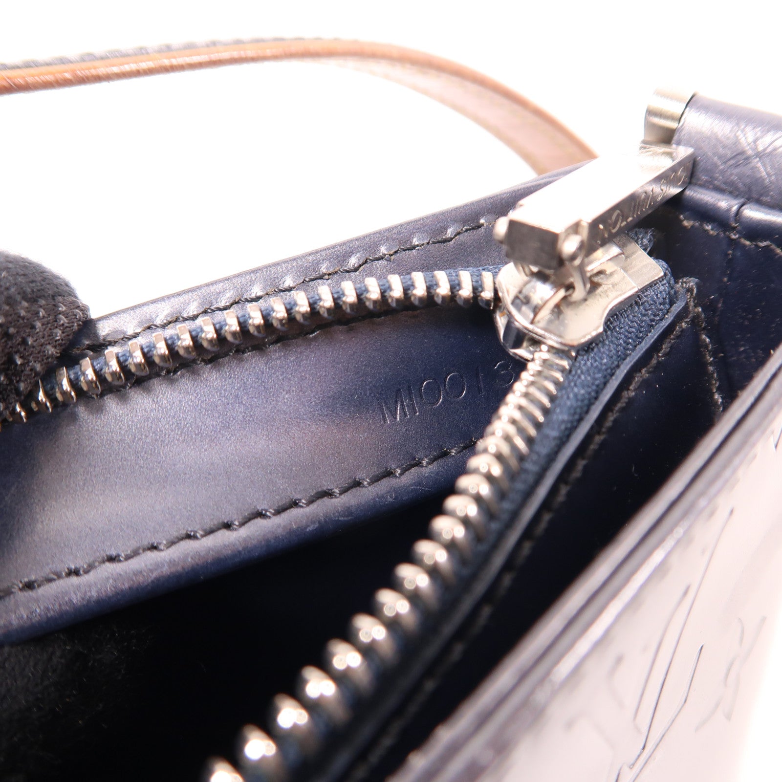 LOUIS VUITTON Monogram Mat Fowler銀扣肩背袋