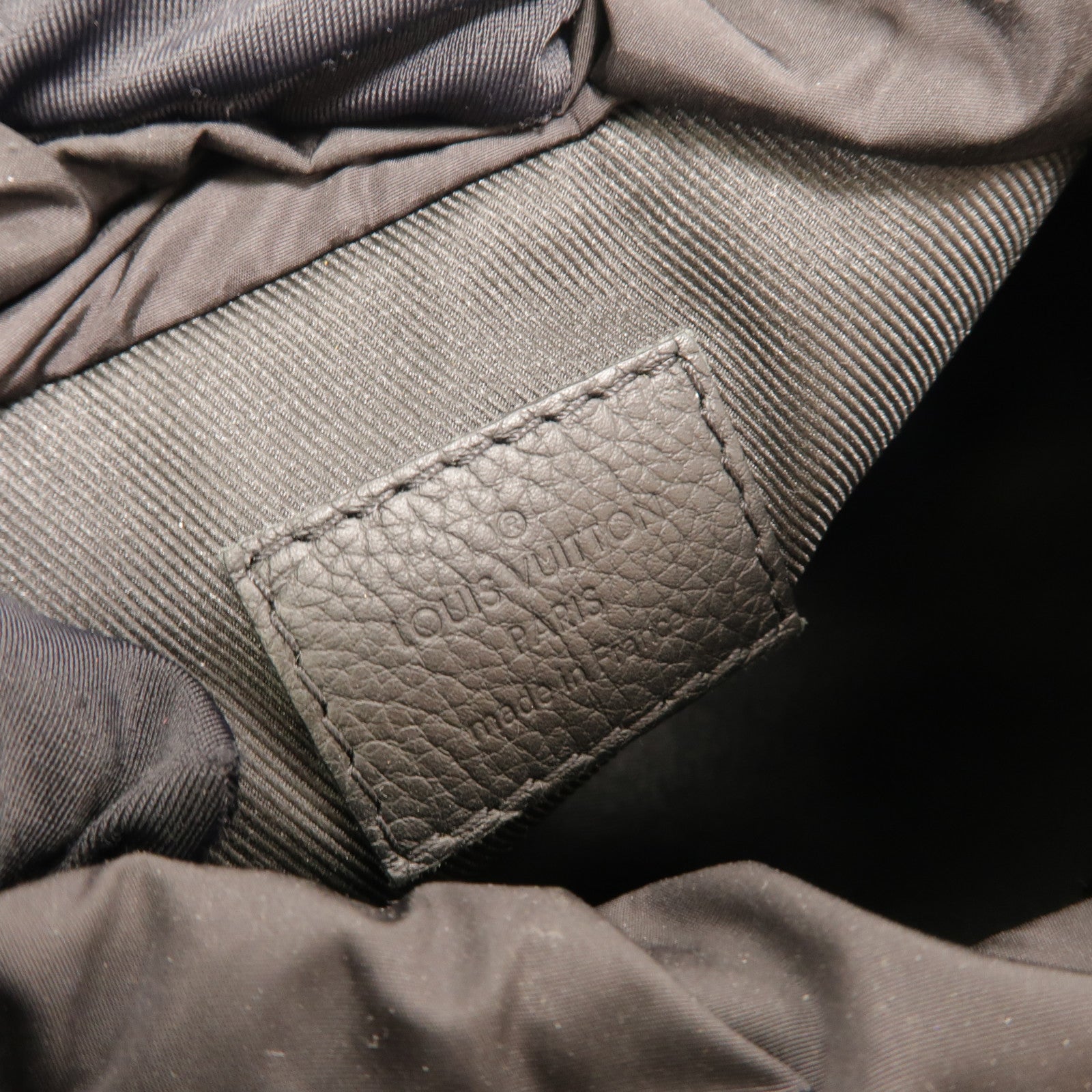 LOUIS VUITTON Monogram Shadow Noe Sling肩背袋