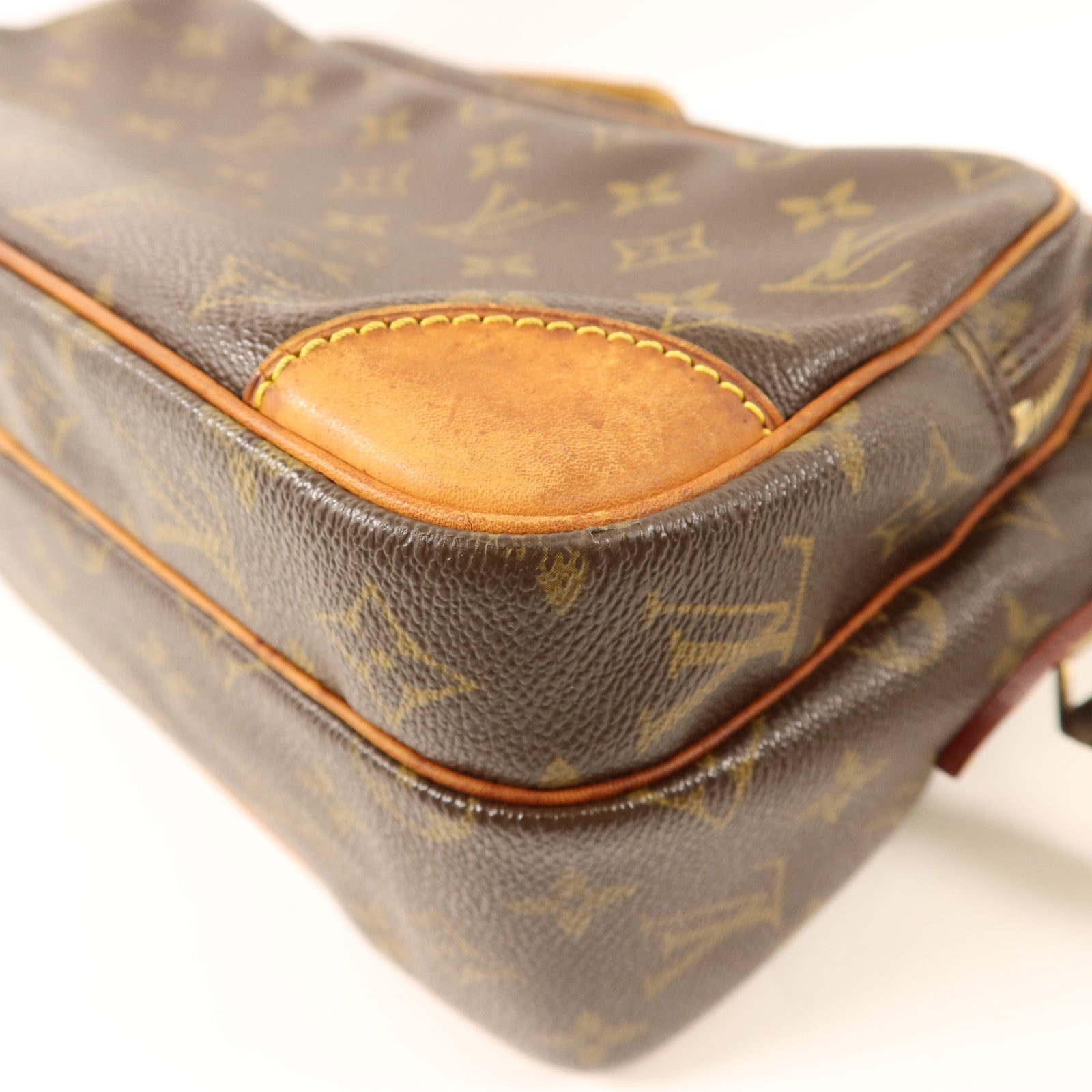 LOUIS VUITTON Monogram Nile金扣肩背袋