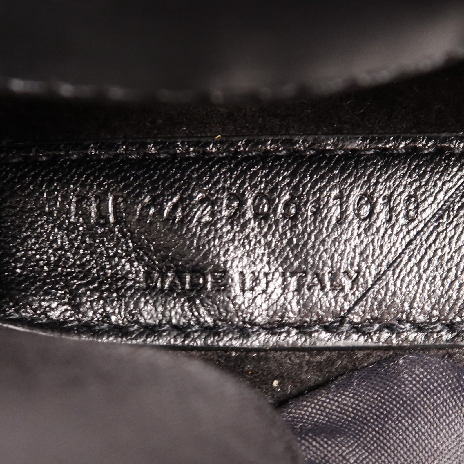 YVES SAINT LAURENT 牛皮皮革Sunset Medium鏈帶肩背袋