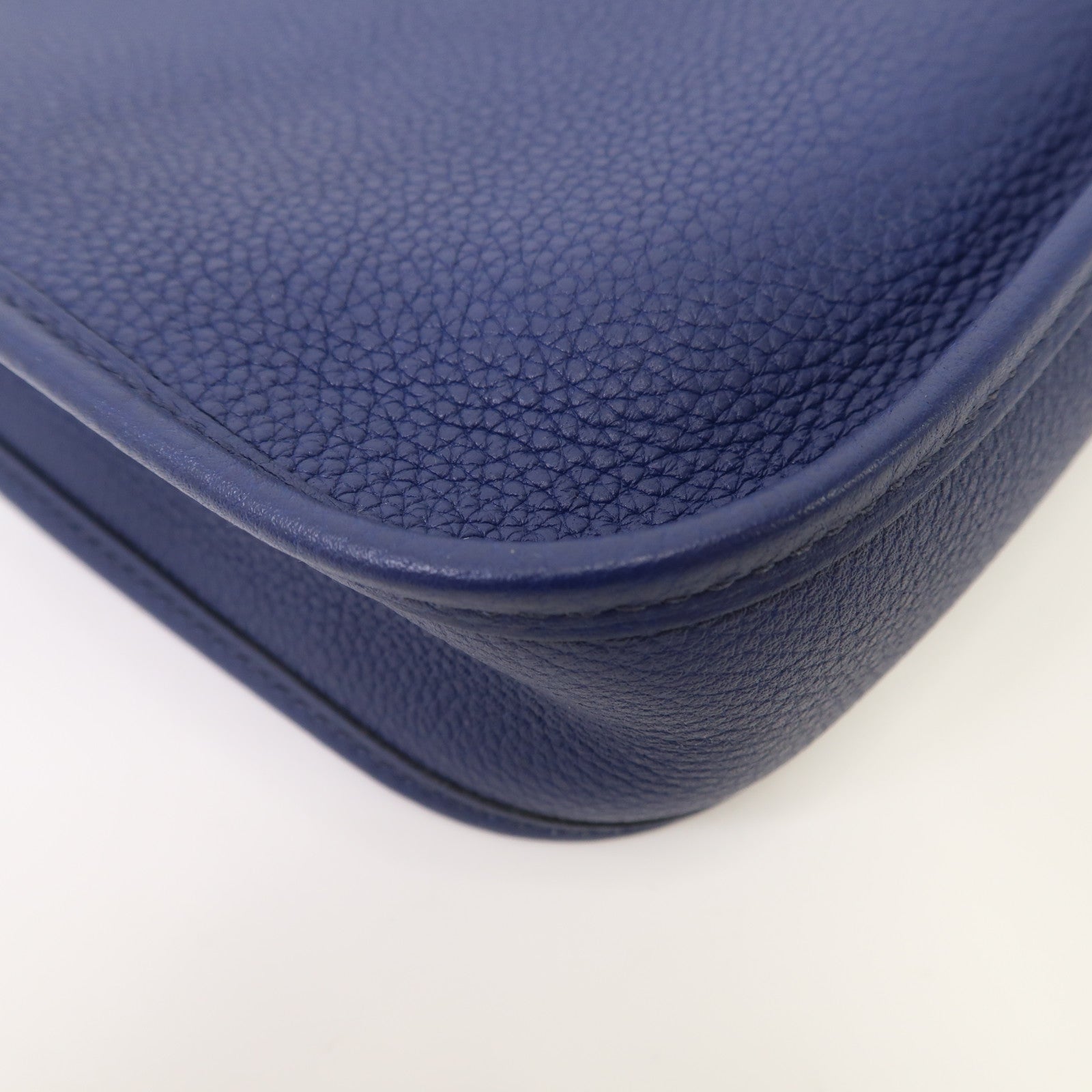 HERMES Clemence皮革Evelyne II TPM銀扣肩背袋藍寶石色