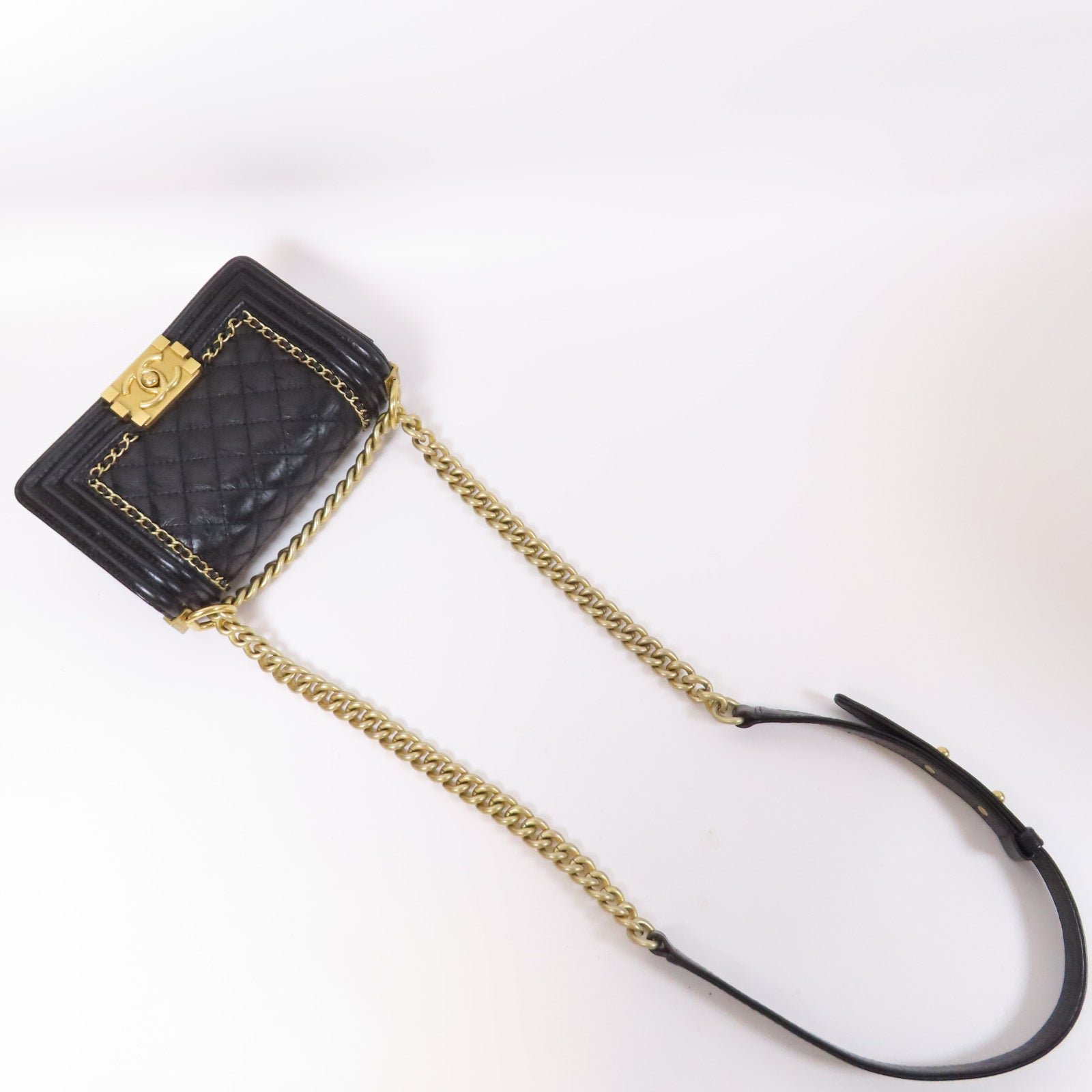 CHANEL 【激減優惠】菱格牛皮皮革Boy Chanel金扣鏈帶肩背袋黑色