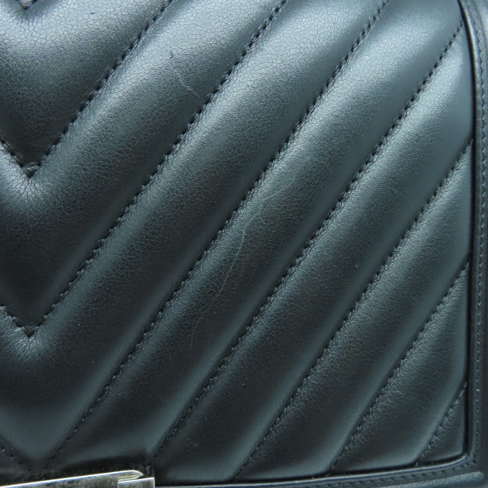 CHANEL twill cowhide leather Boy silver buckle shoulder bag black