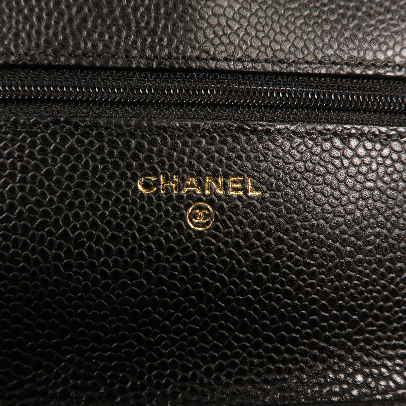 CHANEL 牛皮皮革WOC Wallet On Chain金扣鏈帶肩背袋
