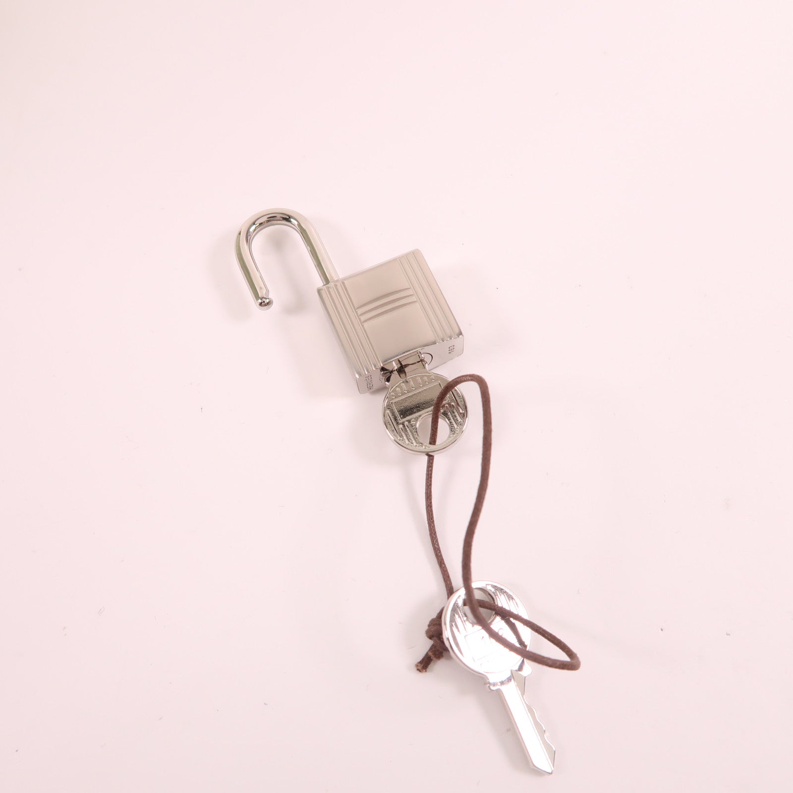 HERMES Swift皮革Lucky Daisy Picotin PM銀扣手挽袋Nata