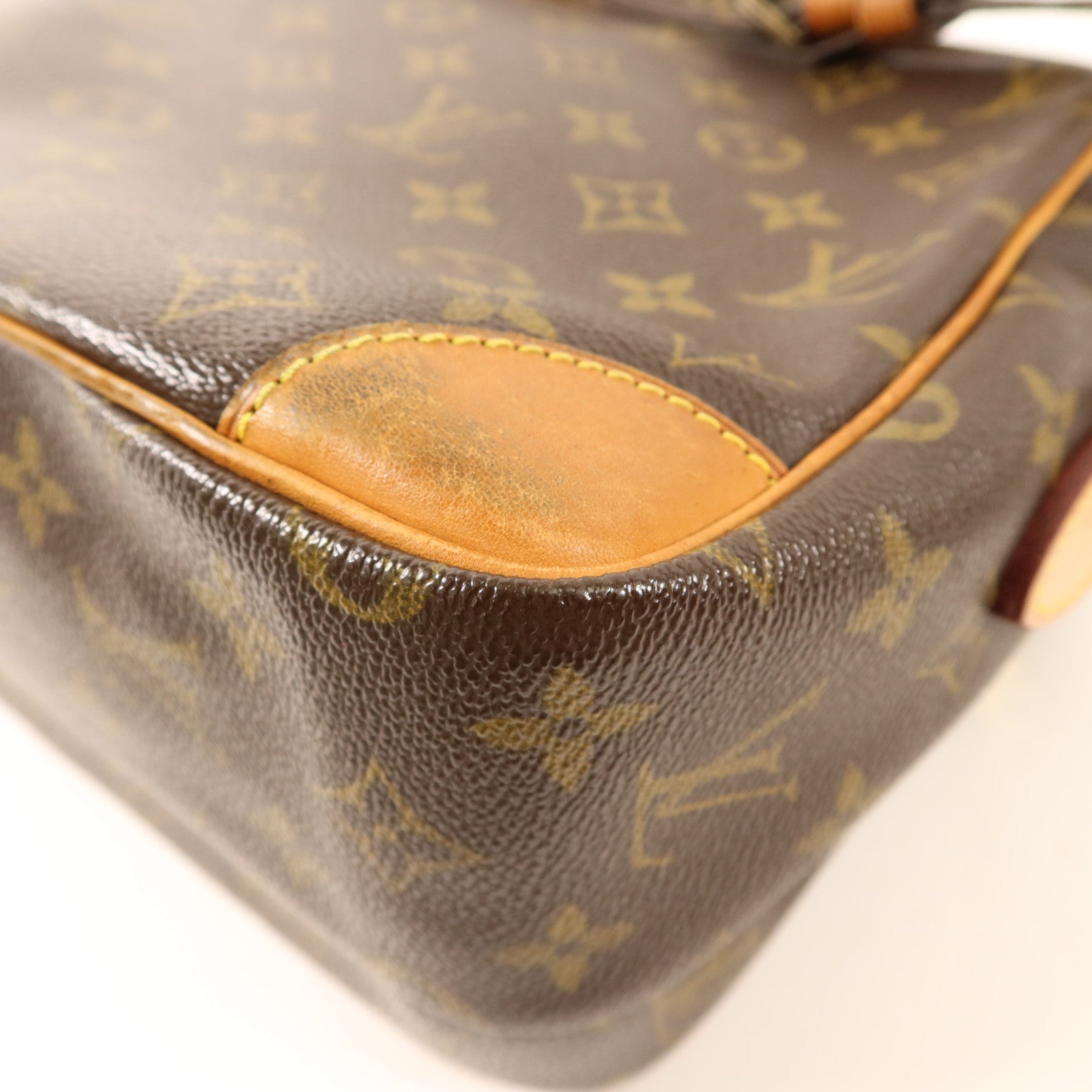 LOUIS VUITTON Monogram Nile金扣肩背袋