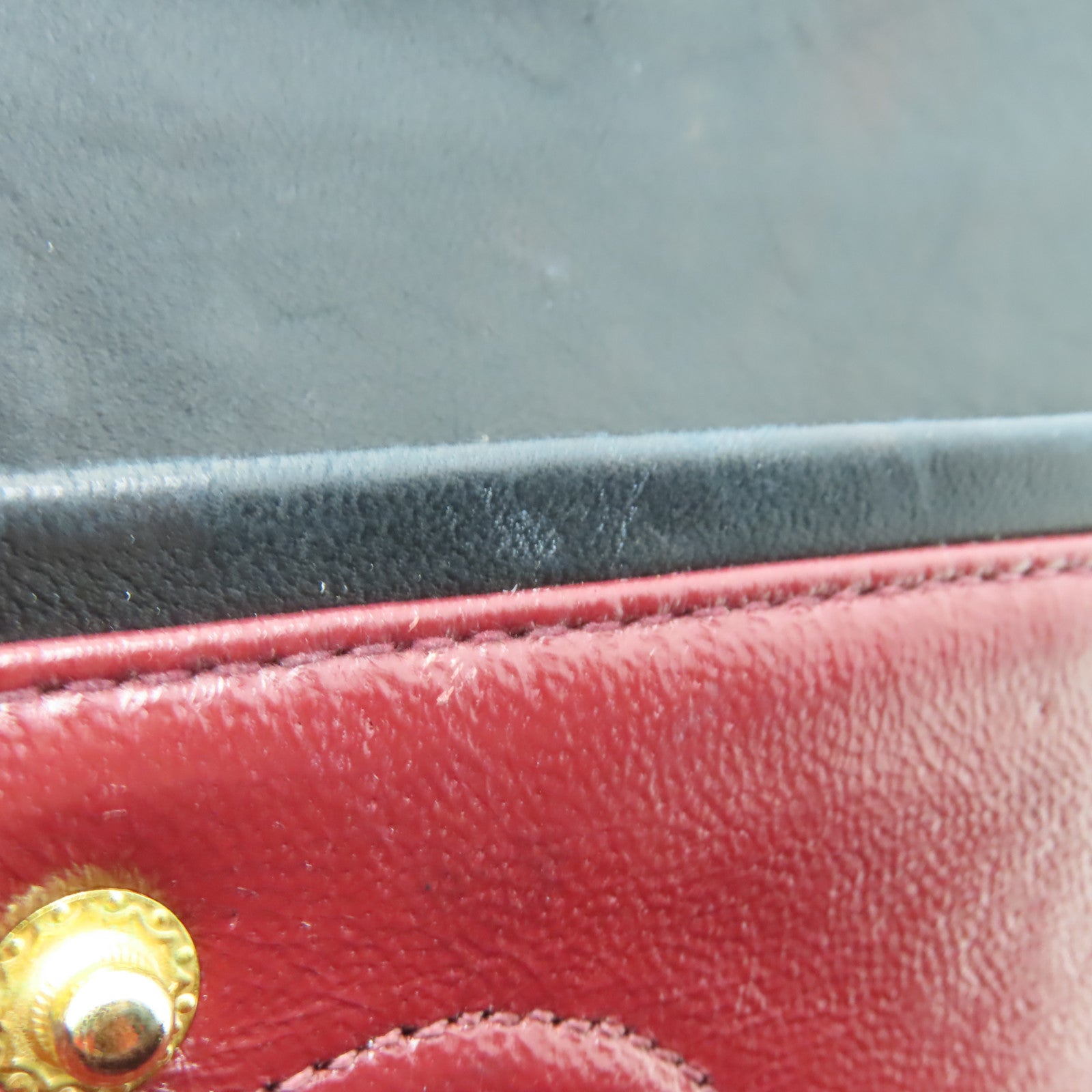 CHANEL **【清倉大減價】菱格牛皮皮革Classic Flap 23金扣鏈帶肩背袋黑色