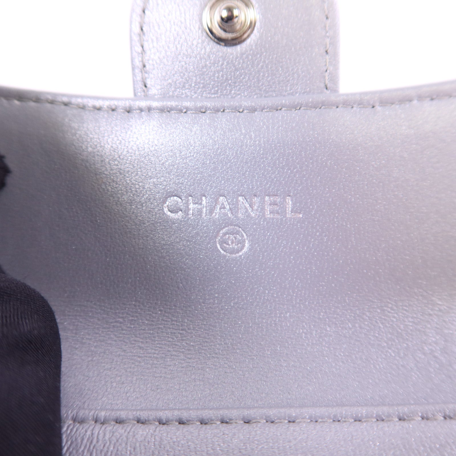 CHANEL 牛皮皮革Card Case銀扣卡片套