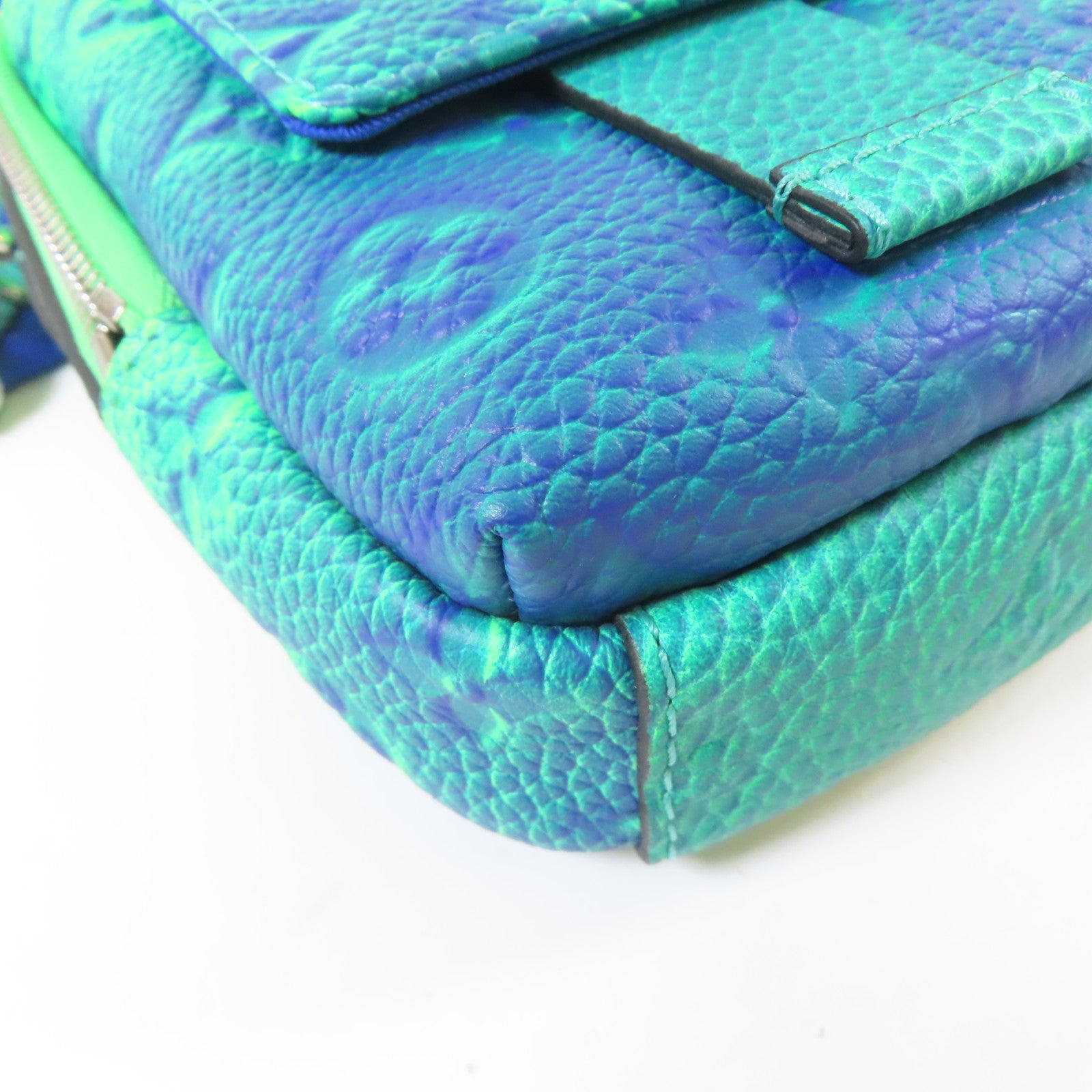 LOUIS VUITTON Taurillon Illusion Double Phone Pouch銀扣手拿包綠色/藍色