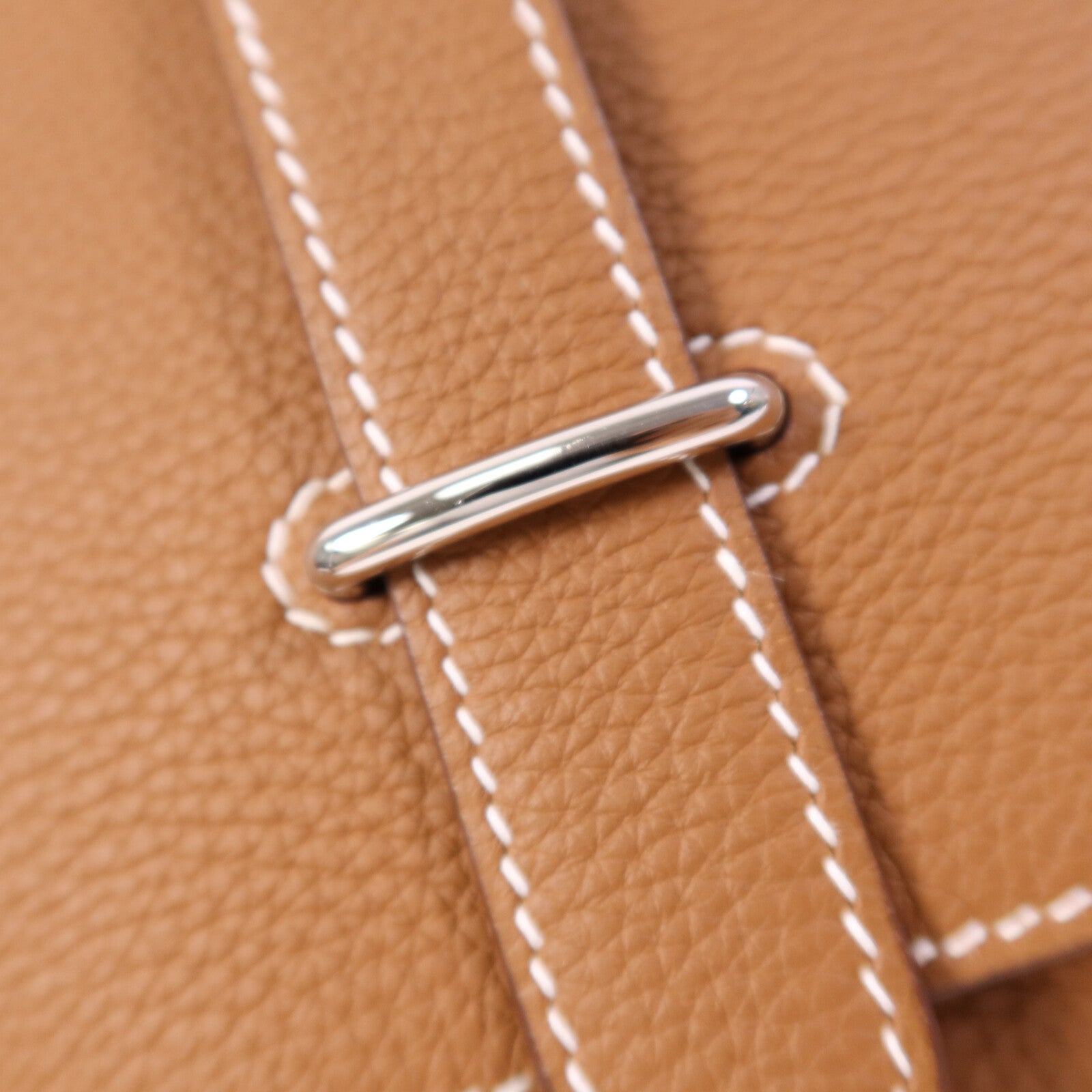 HERMES Togo皮革Steve Light Messenger銀扣肩背袋Gold