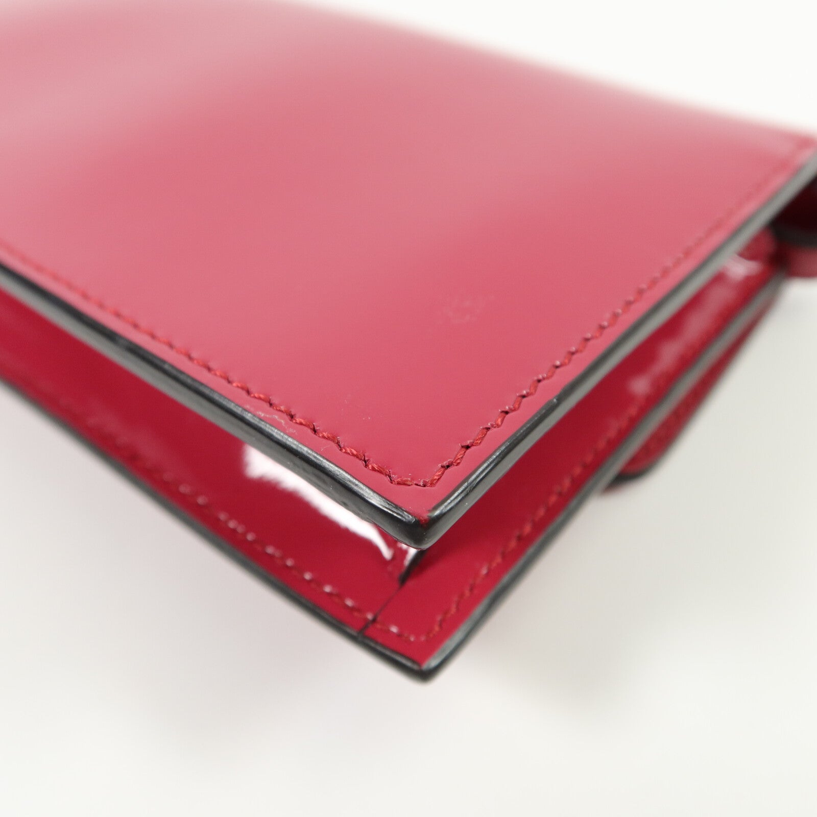 GUCCI 漆皮皮革Wallet On Chain肩背袋