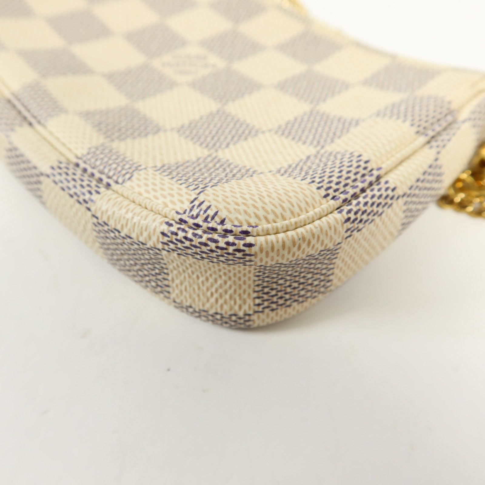 LOUIS VUITTON Damier Azur Mini Pochette Accessories金扣鏈帶手挽袋