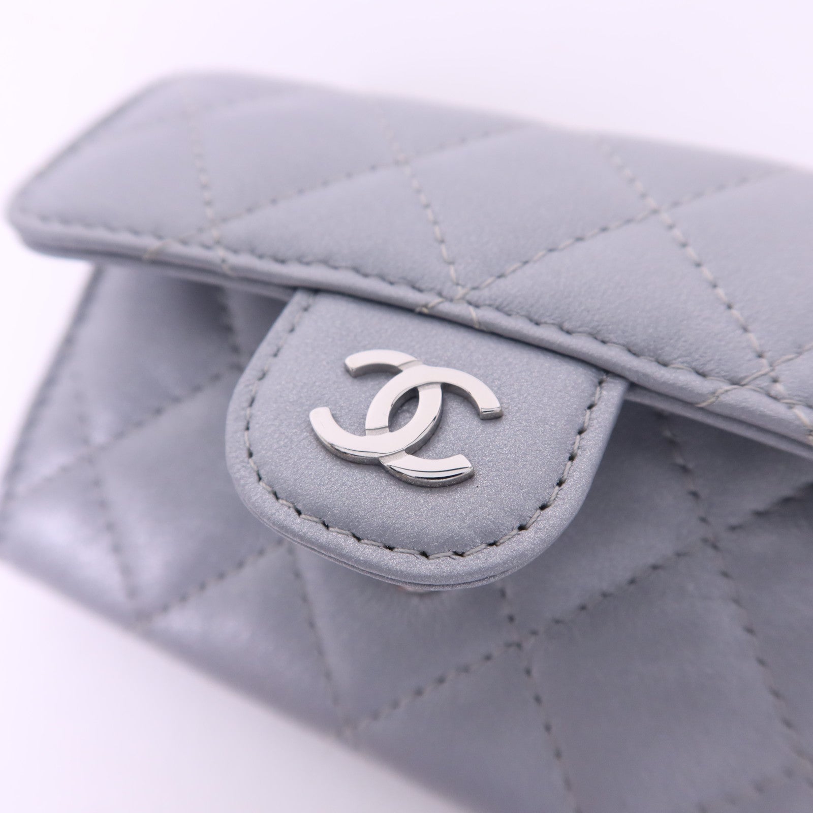CHANEL 牛皮皮革Card Case銀扣卡片套