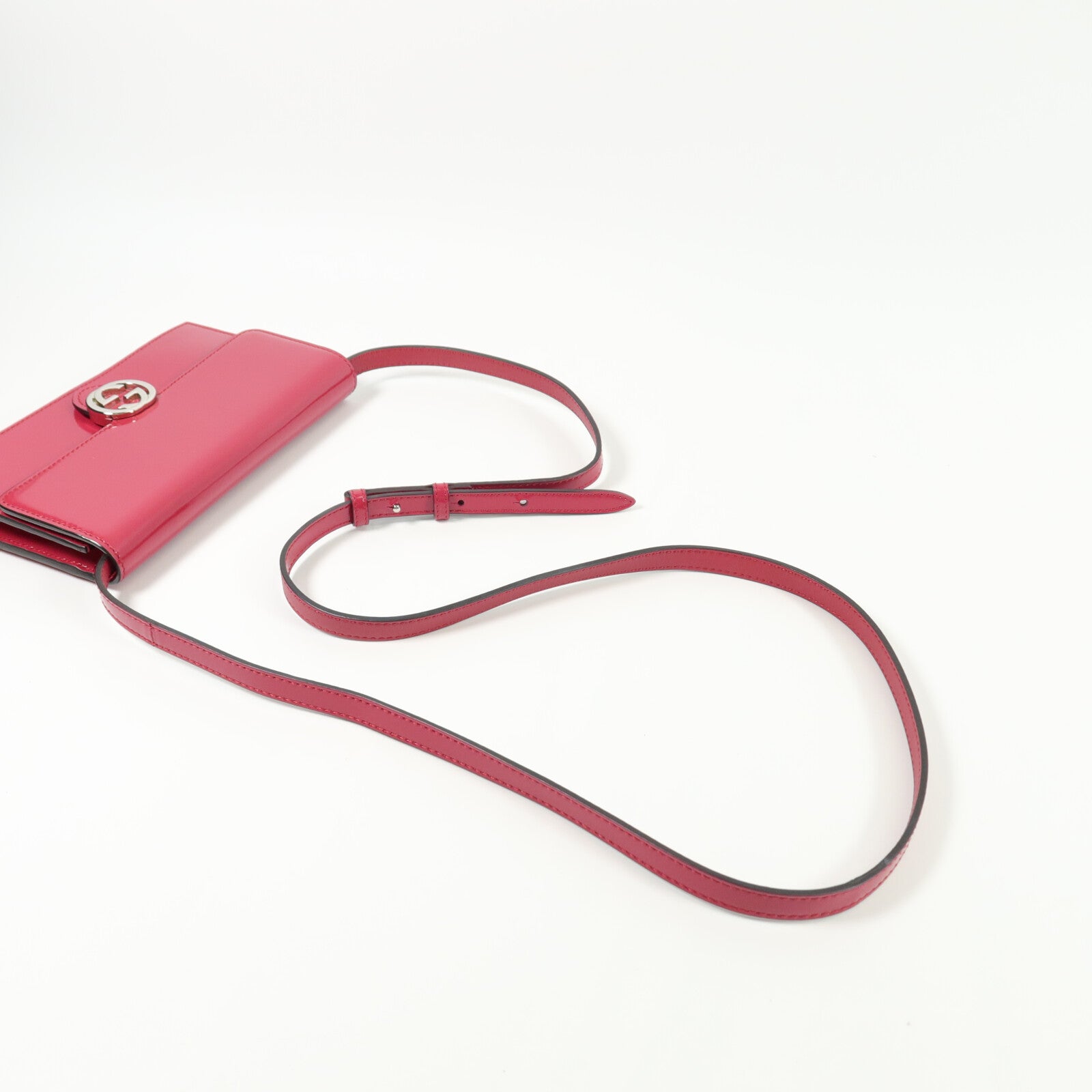 GUCCI 漆皮皮革Wallet On Chain肩背袋