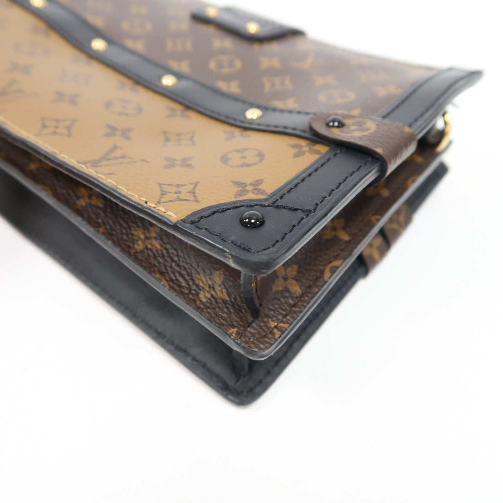 LOUIS VUITTON Monogram Reverse Trunk Clutch金扣肩背袋啡色