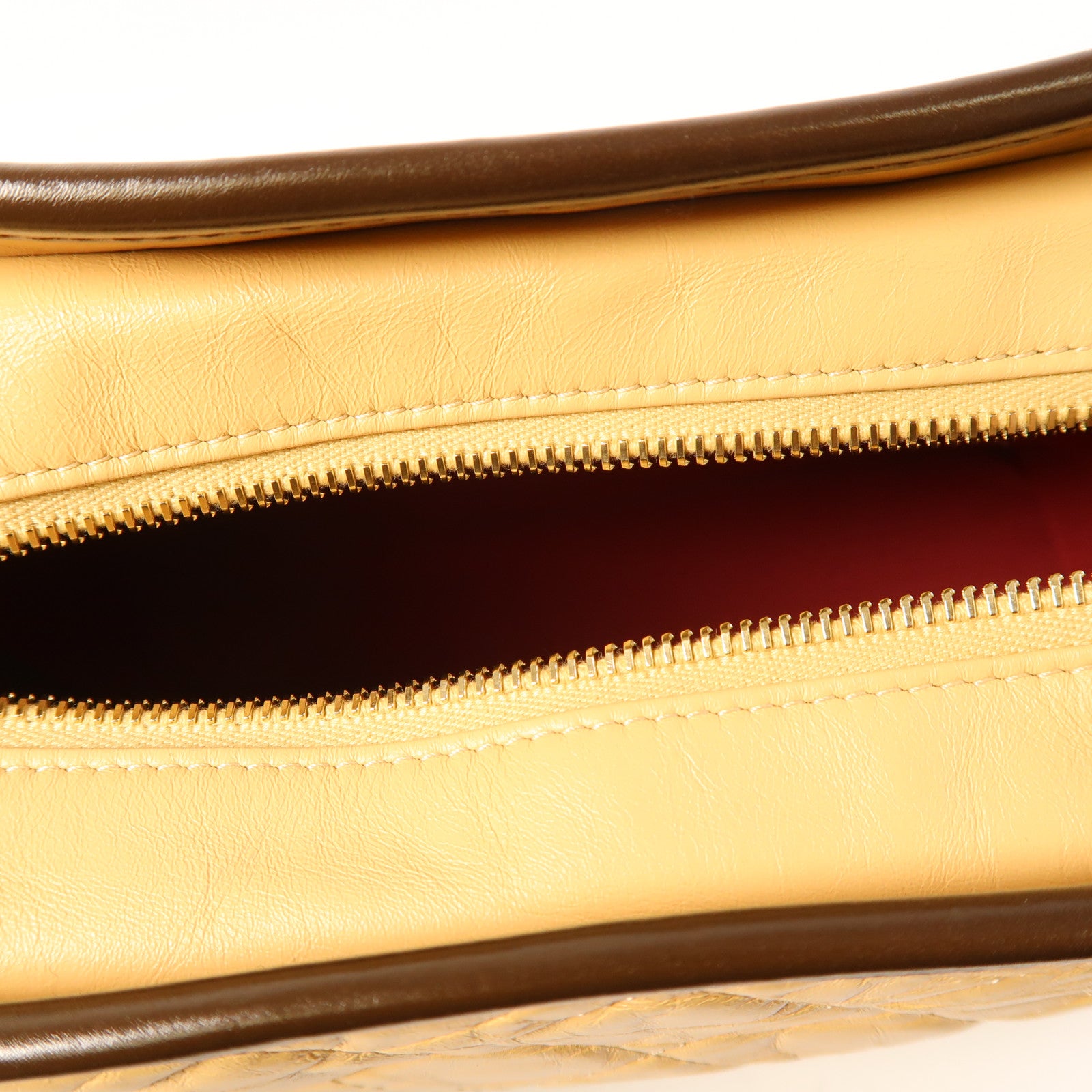 CHANEL 牛皮皮革Gabrielle Large鏈帶肩背袋