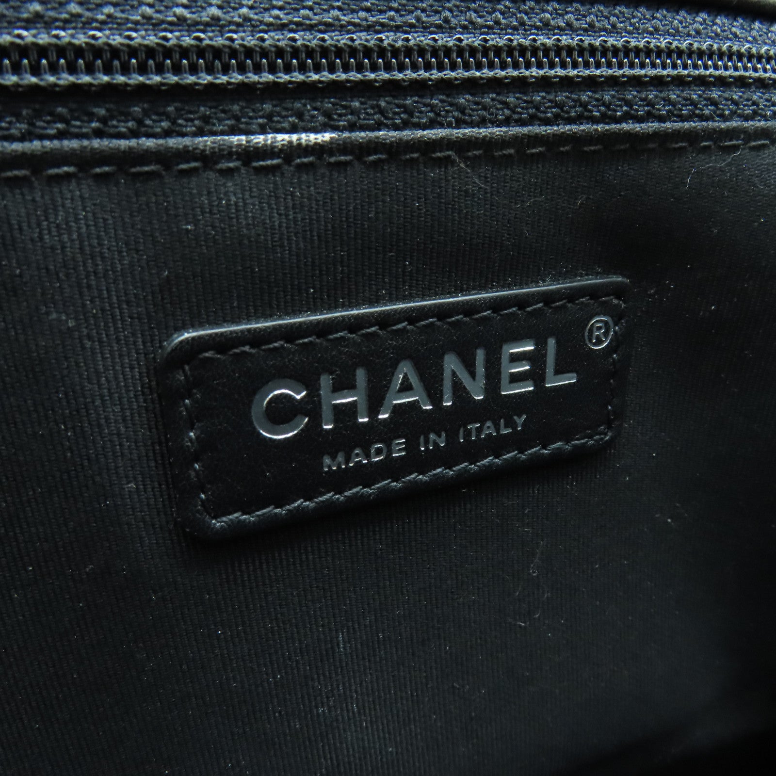 CHANEL twill cowhide leather Boy silver buckle shoulder bag black