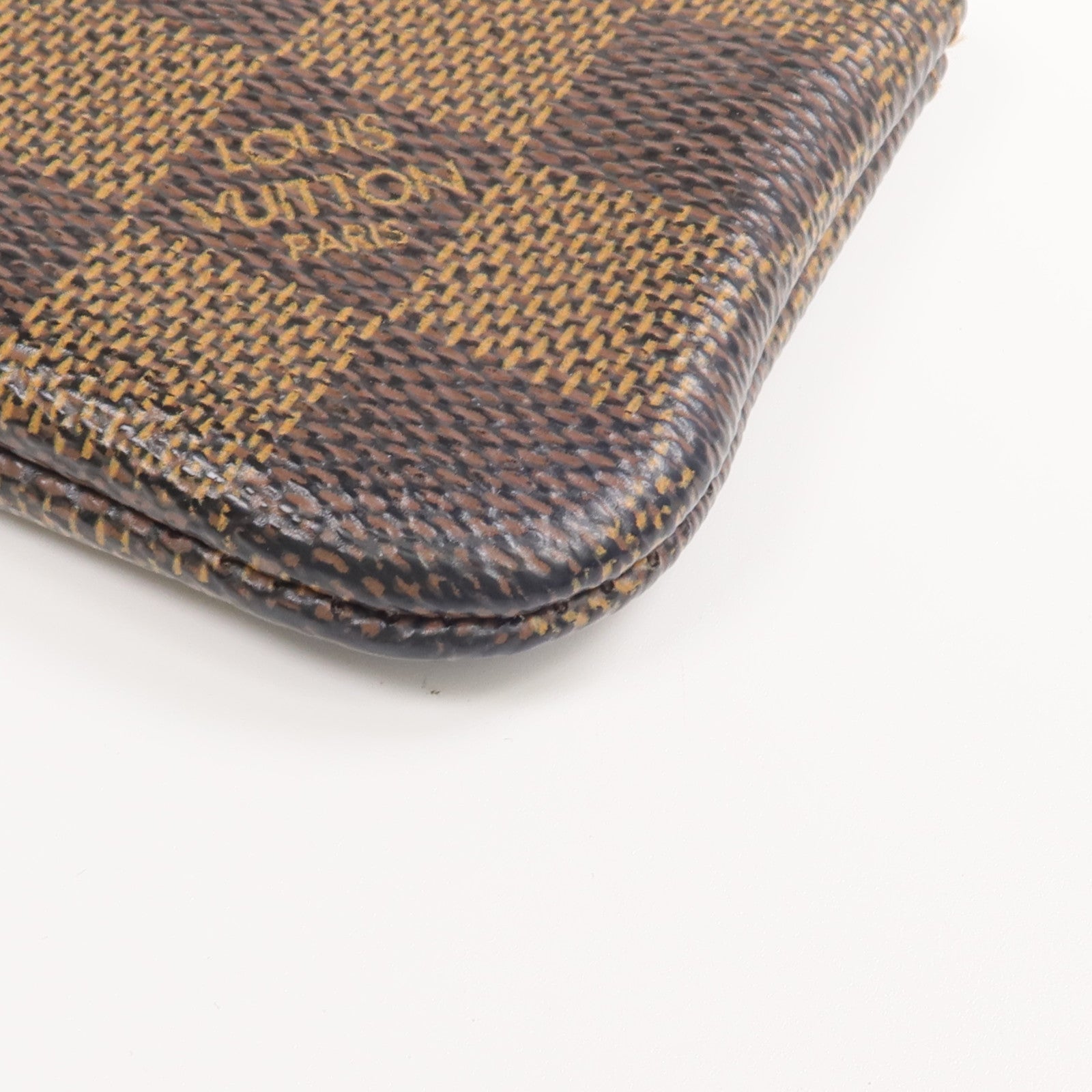 LOUIS VUITTON Damier Key Pouch金扣零錢包
